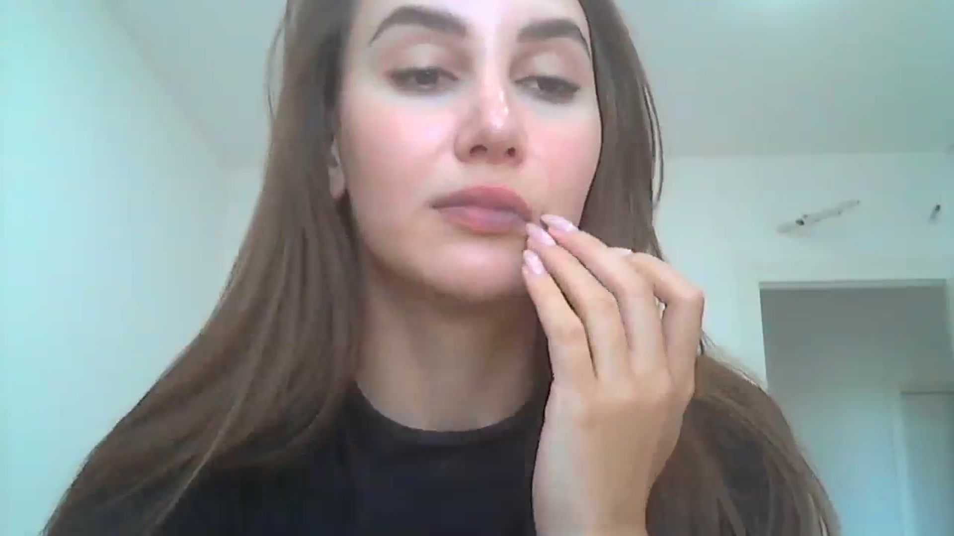 Gallery image thumbnail from HappinessInMe's myfreecams stream on, 09/18/2023, 14:46 image 18 of 20