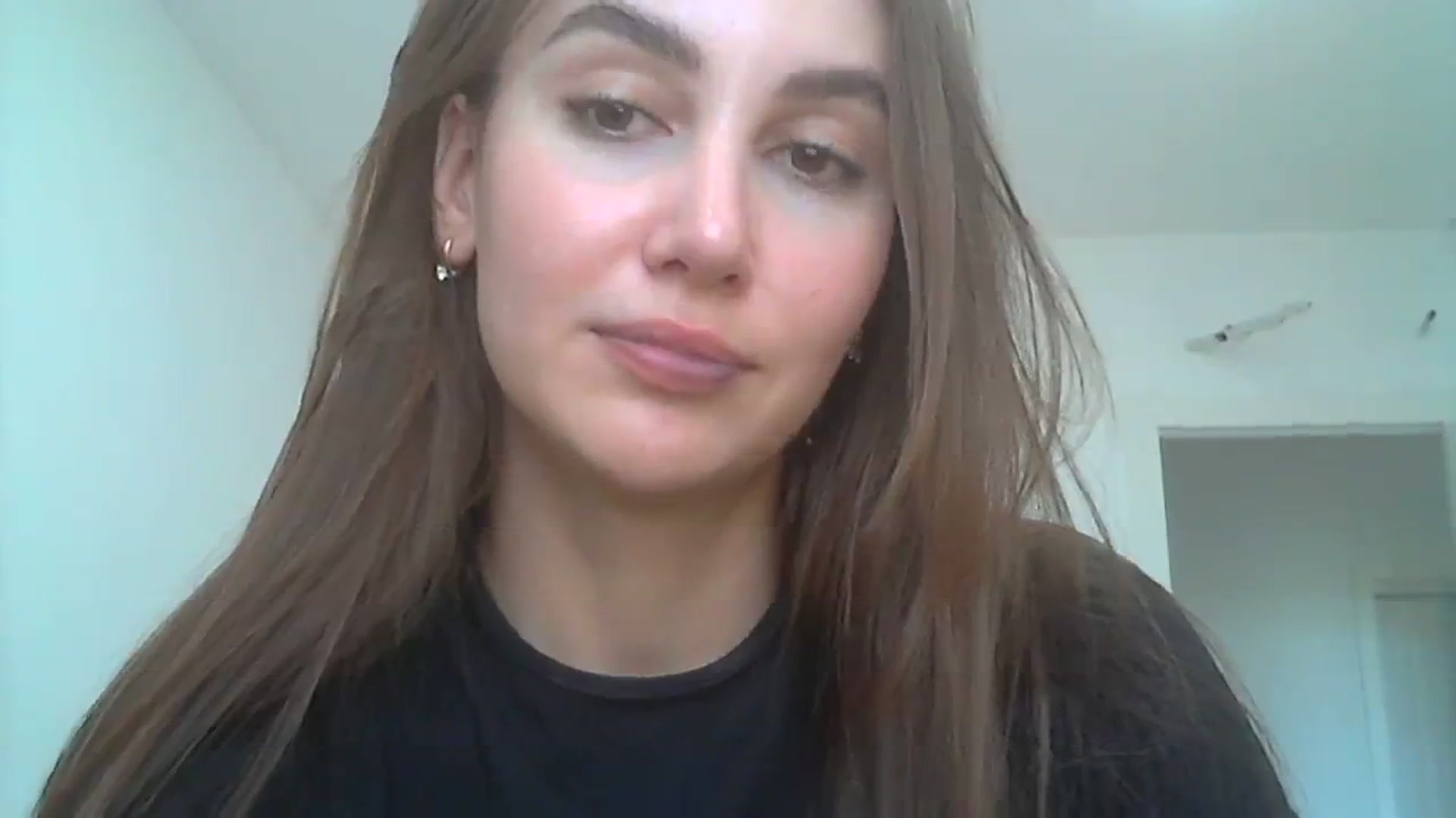 Gallery image thumbnail from HappinessInMe's myfreecams stream on, 09/18/2023, 14:46 image 19 of 20