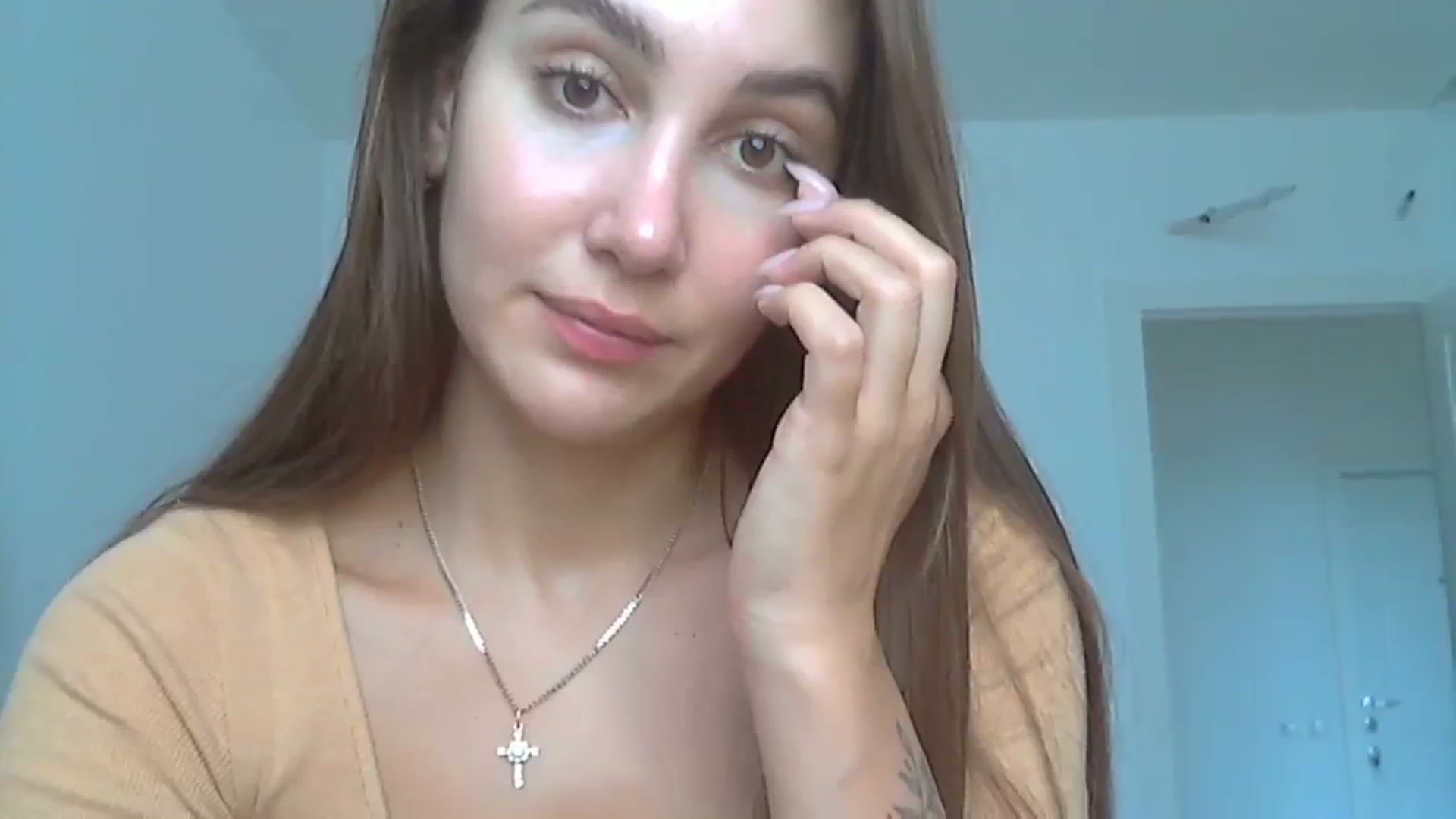 Gallery image thumbnail from HappinessInMe's myfreecams stream on, 09/20/2023, 14:49 image 5 of 20