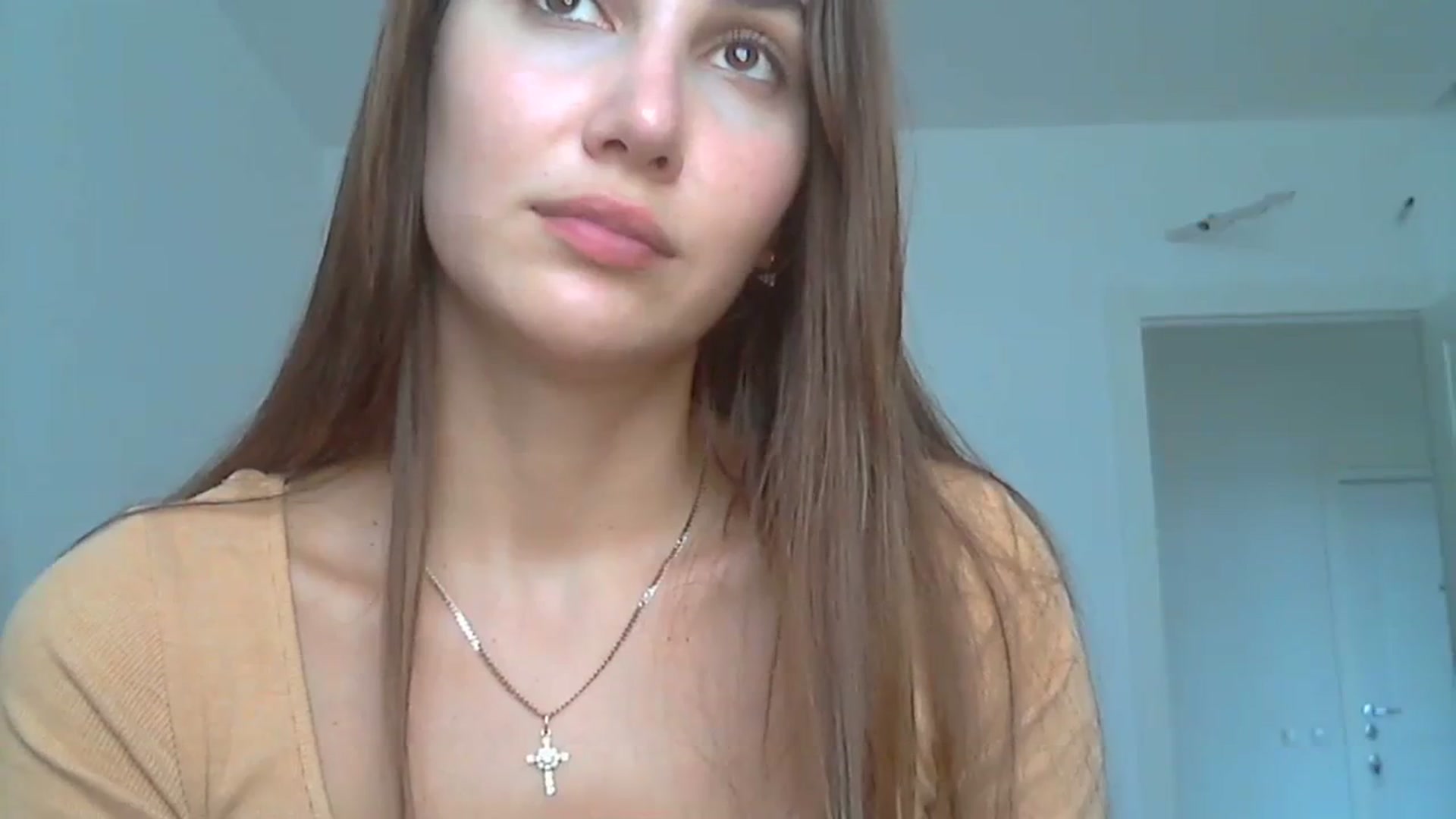Gallery image thumbnail from HappinessInMe's myfreecams stream on, 09/20/2023, 14:49 image 11 of 20
