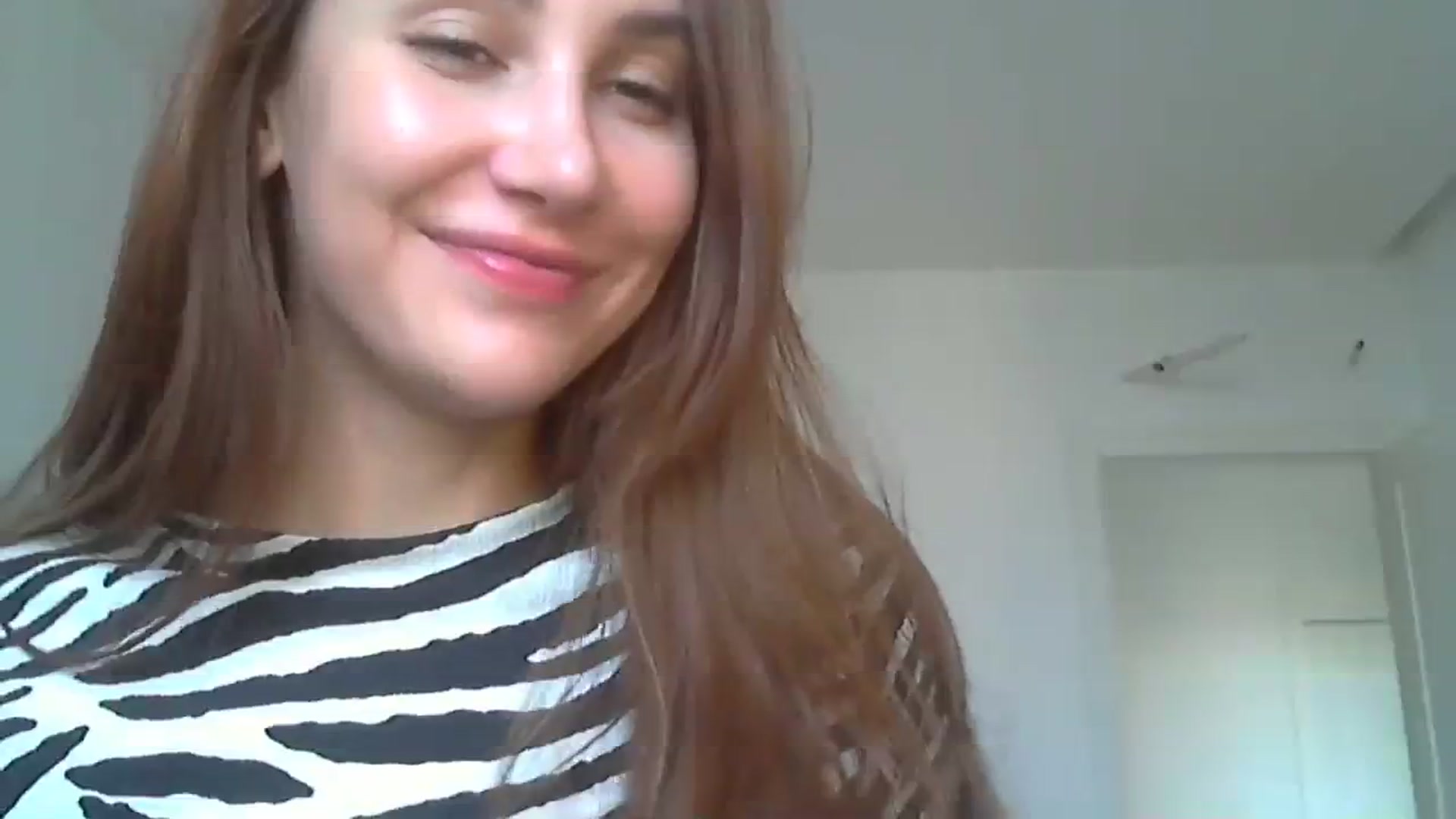Gallery image thumbnail from HappinessInMe's myfreecams stream on, 09/24/2023, 15:17 image 16 of 20