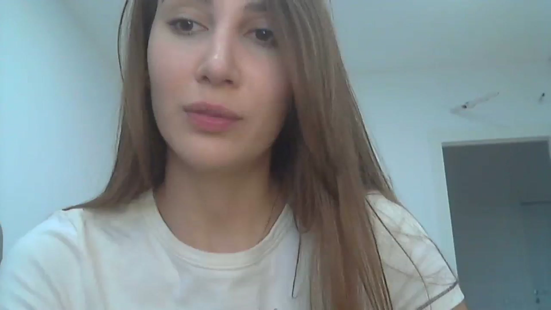 Gallery image thumbnail from HappinessInMe's myfreecams stream on, 09/27/2023, 15:51 image 8 of 20