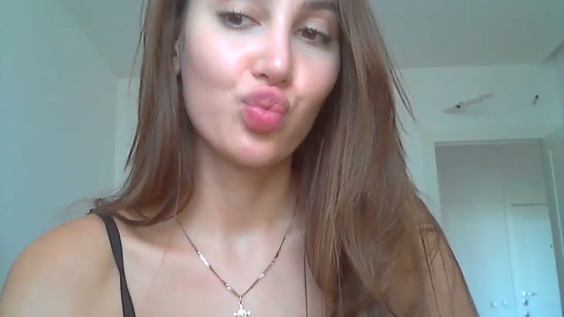 Gallery image thumbnail from HappinessInMe's myfreecams stream on, 10/03/2023, 15:04 image 10 of 20