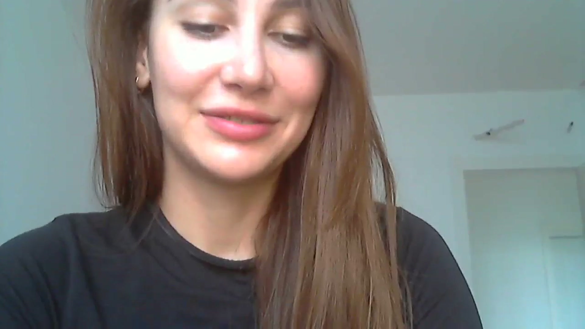 Gallery image thumbnail from HappinessInMe's myfreecams stream on, 10/04/2023, 14:45 image 12 of 20
