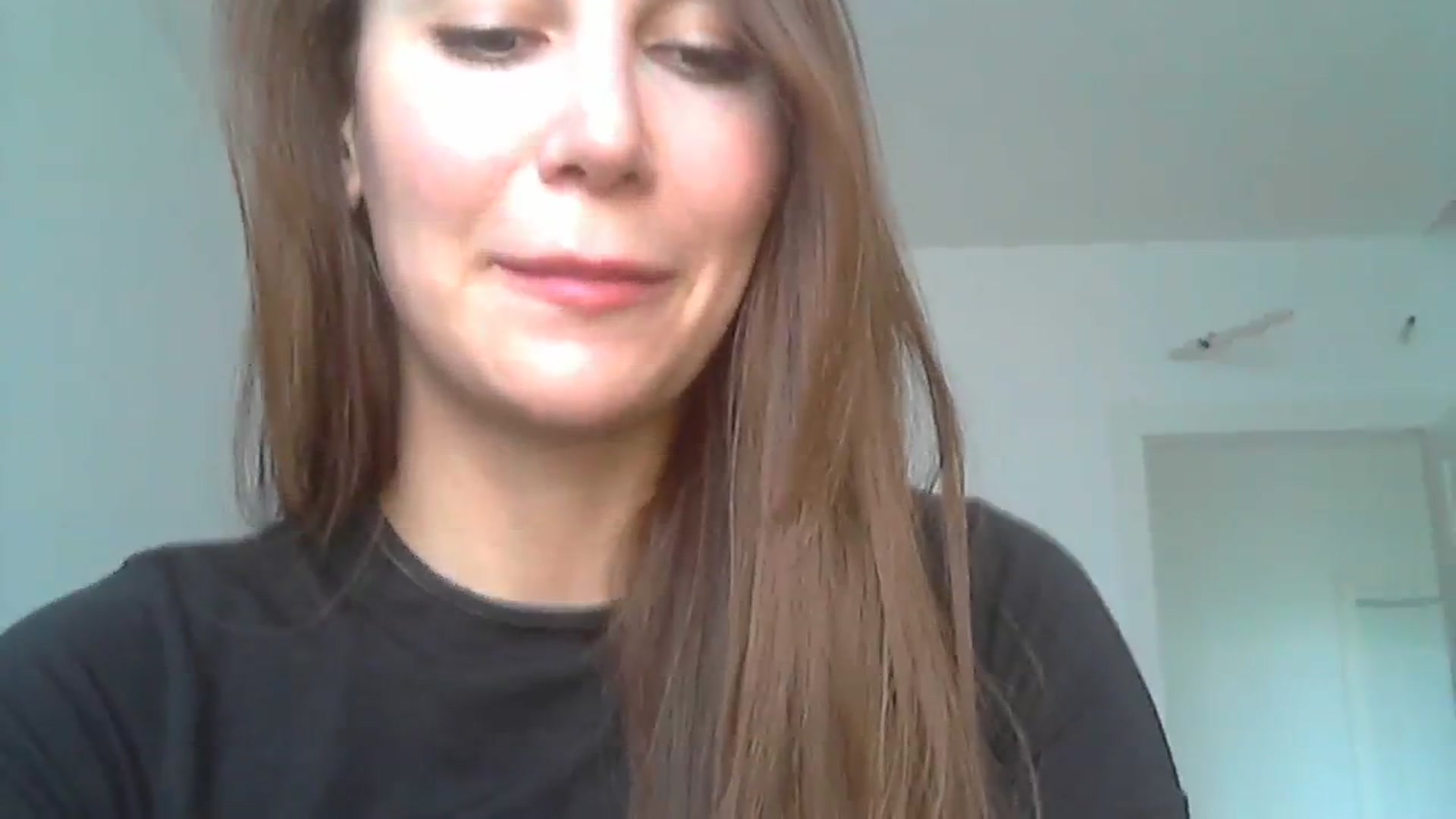 Gallery image thumbnail from HappinessInMe's myfreecams stream on, 10/04/2023, 14:45 image 13 of 20