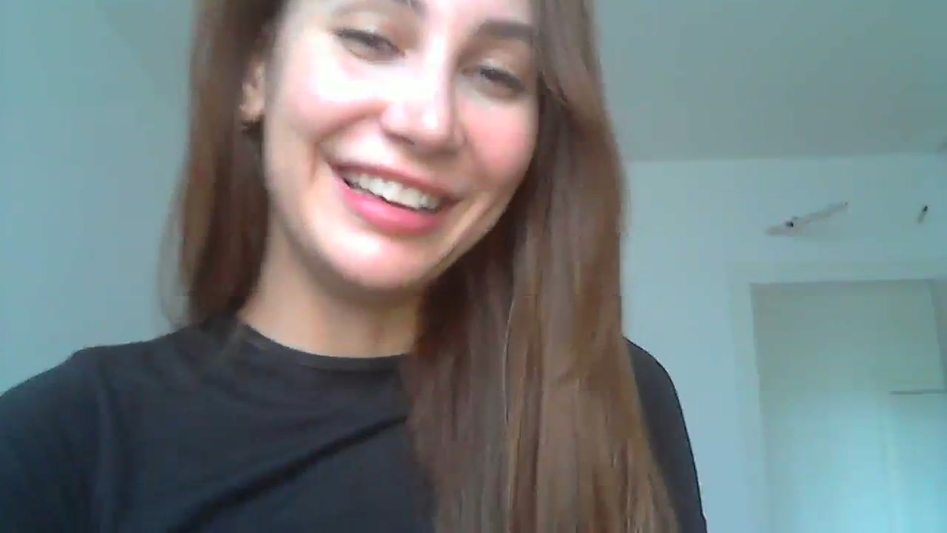 Gallery image thumbnail from HappinessInMe's myfreecams stream on, 10/04/2023, 14:45 image 11 of 20
