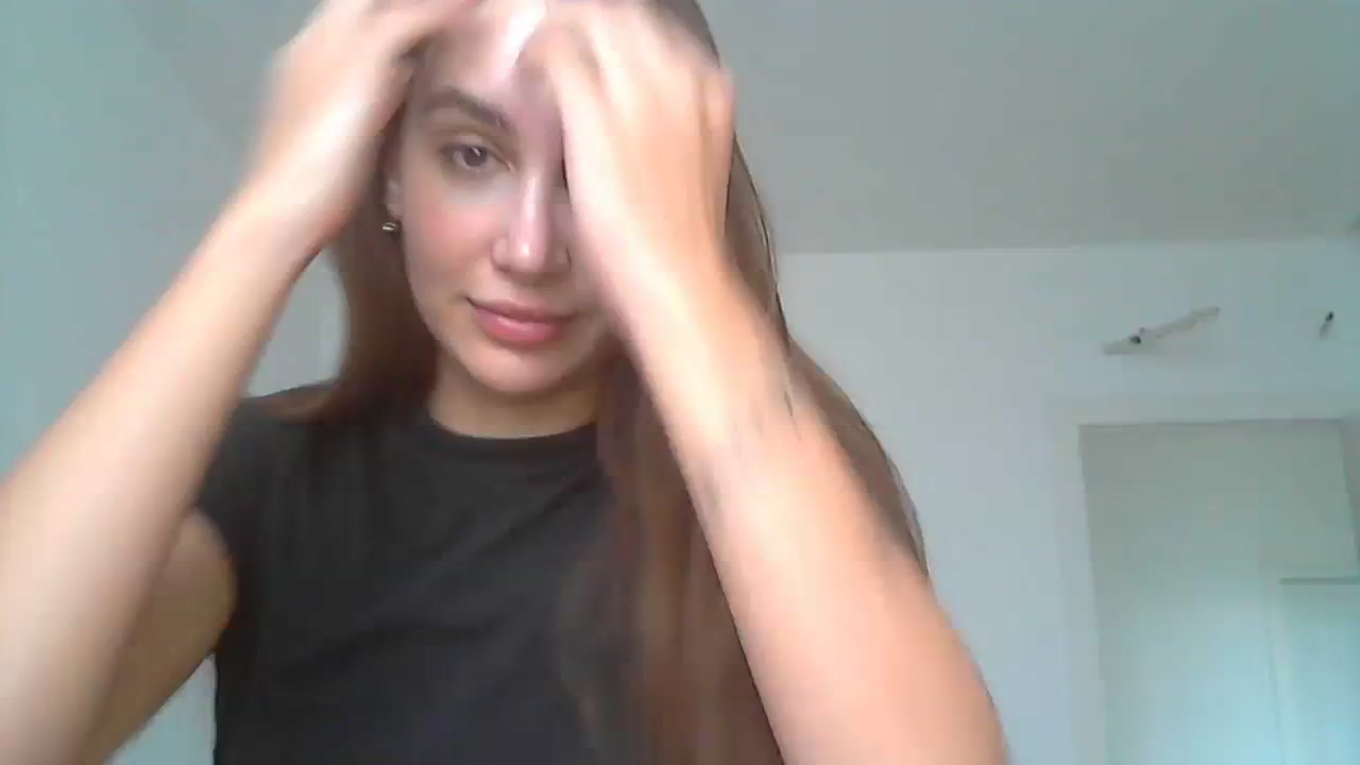 Gallery image thumbnail from HappinessInMe's myfreecams stream on, 10/04/2023, 14:45 image 18 of 20