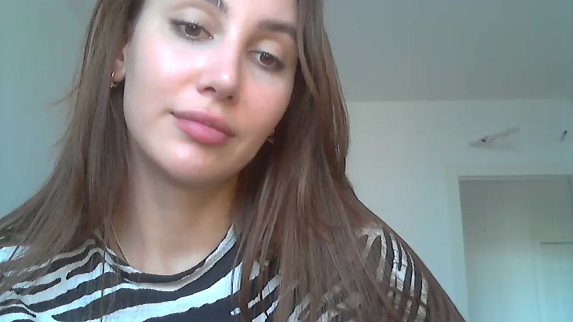 Gallery image thumbnail from HappinessInMe's myfreecams stream on, 10/08/2023, 15:11 image 3 of 20