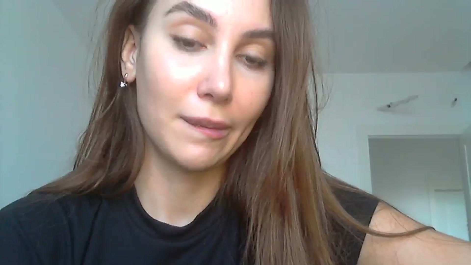 Gallery image thumbnail from HappinessInMe's myfreecams stream on, 10/11/2023, 14:20 image 9 of 20