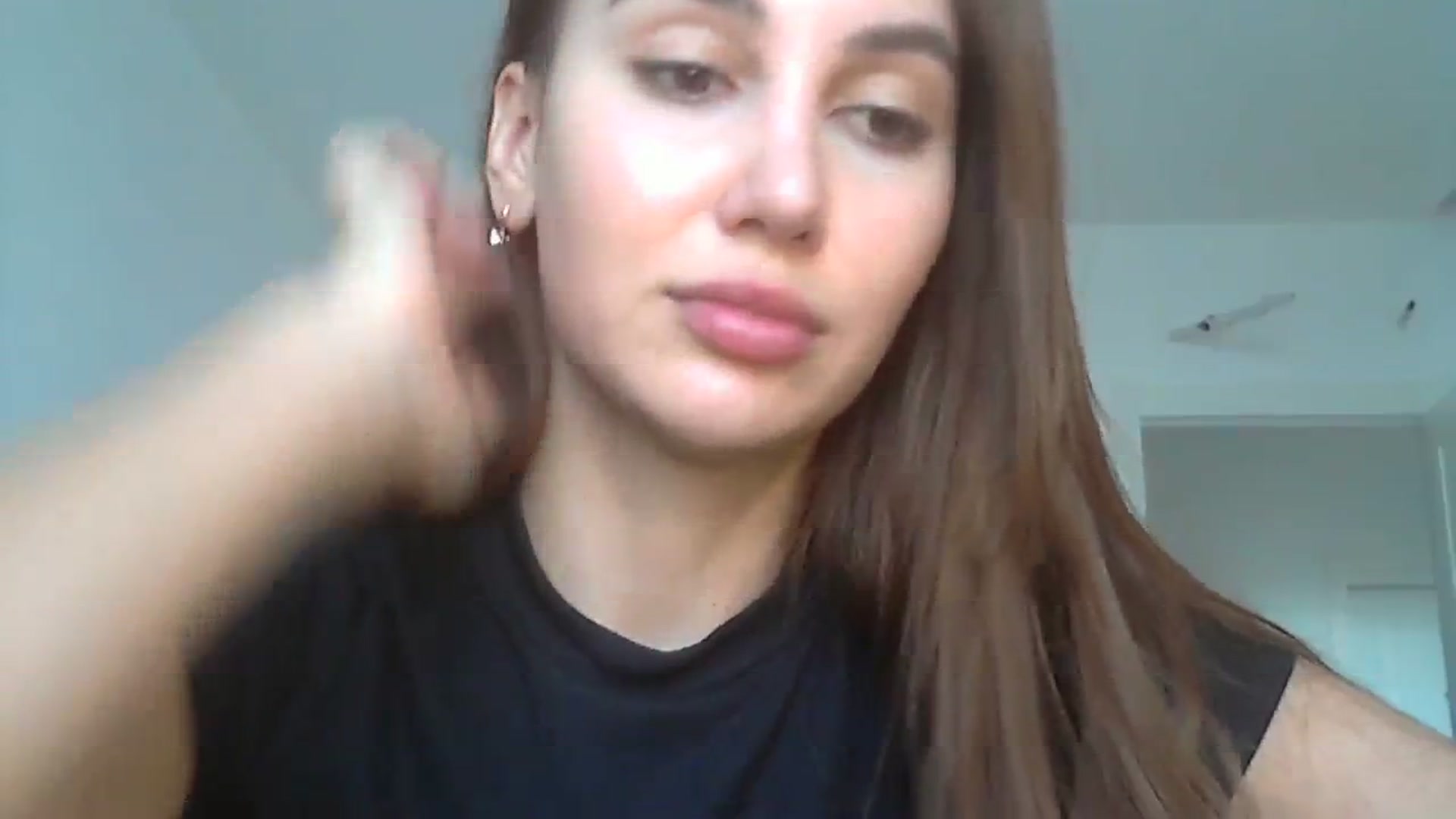 Gallery image thumbnail from HappinessInMe's myfreecams stream on, 10/11/2023, 14:20 image 4 of 20