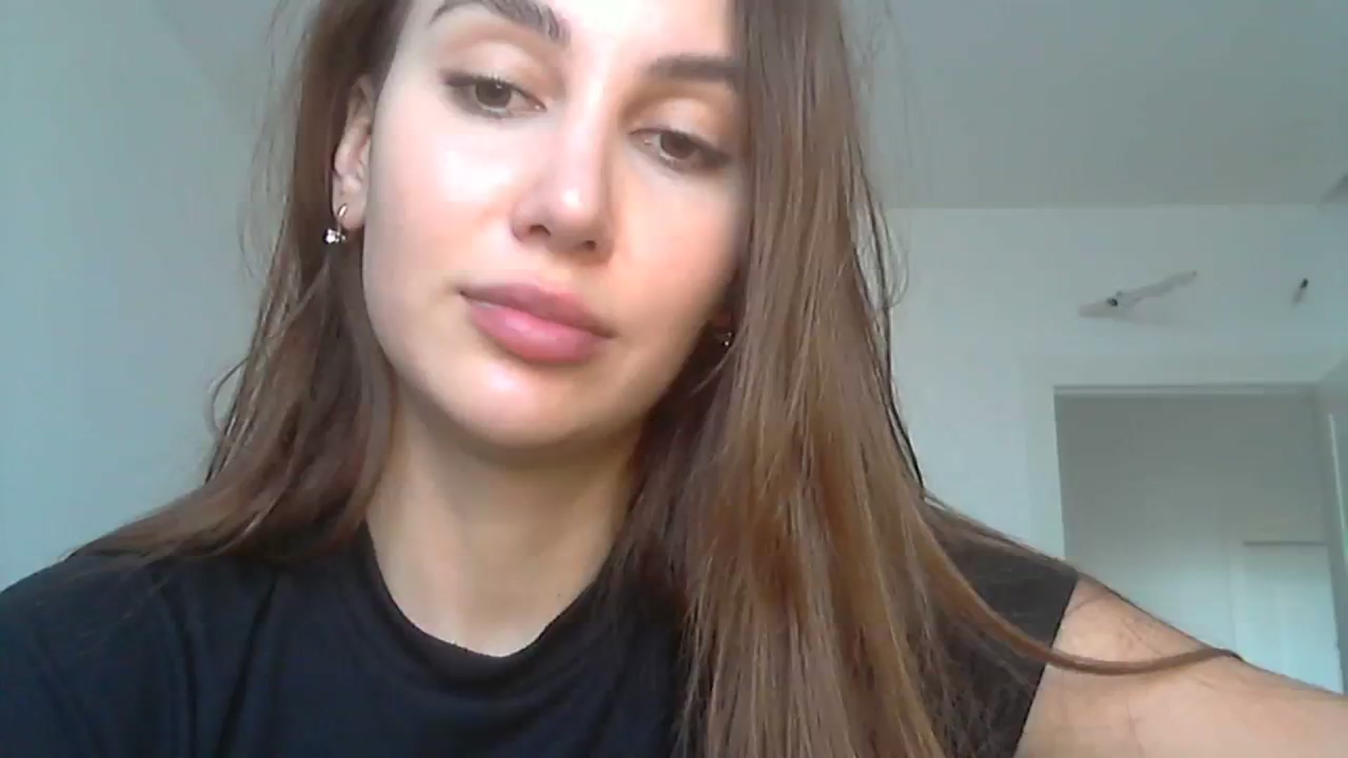 Gallery image thumbnail from HappinessInMe's myfreecams stream on, 10/11/2023, 14:20 image 10 of 20
