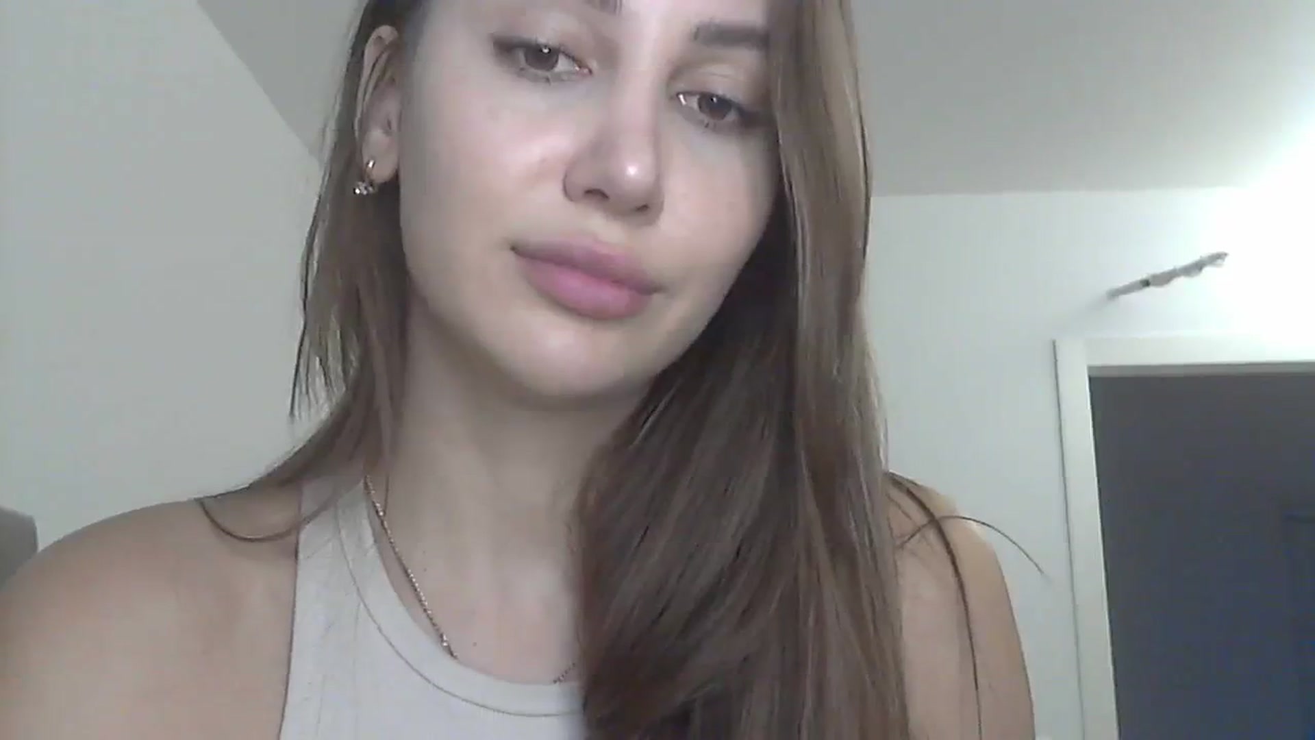 Gallery image thumbnail from HappinessInMe's myfreecams stream on, 10/16/2023, 15:14 image 6 of 20