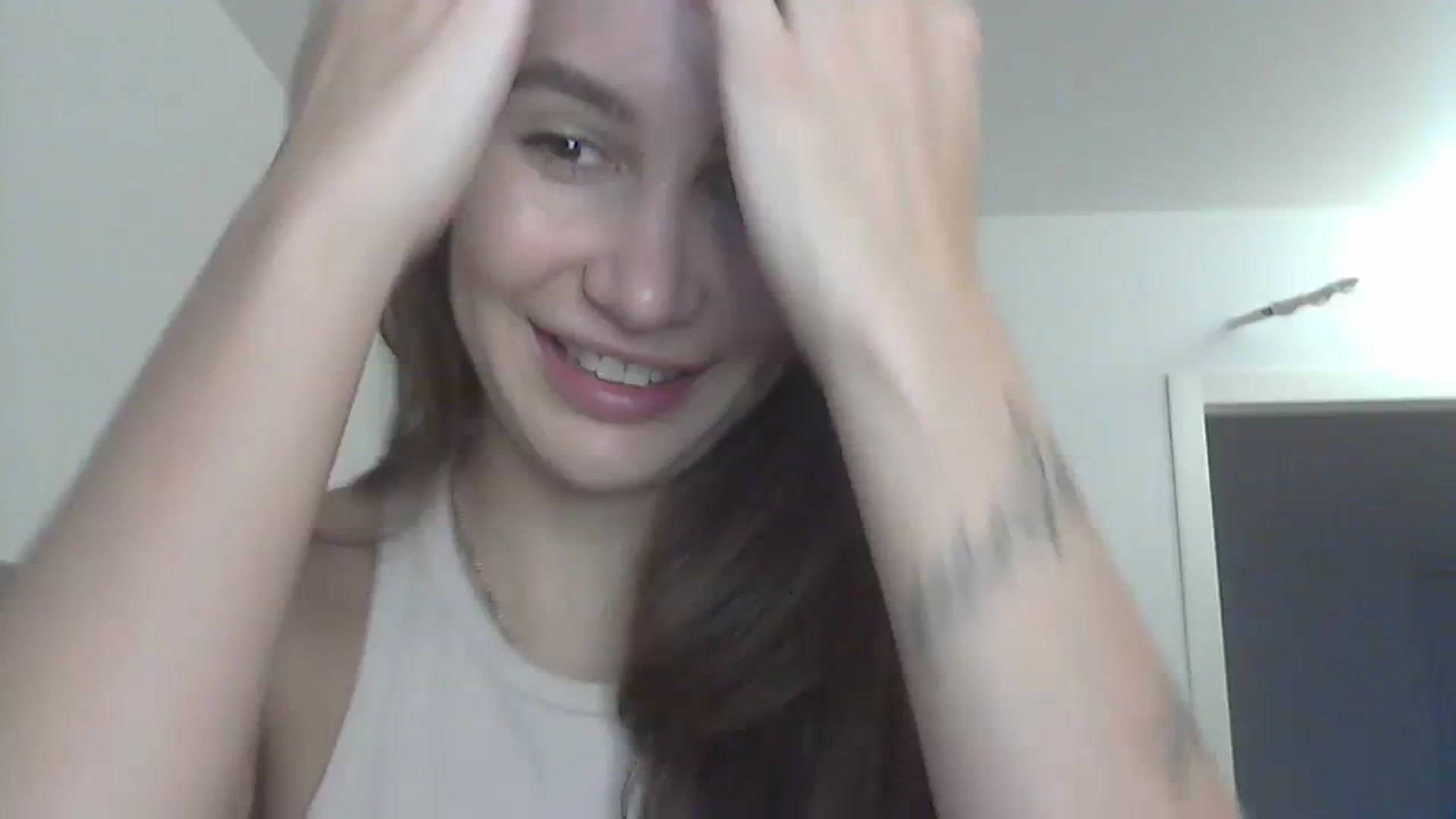 Gallery image thumbnail from HappinessInMe's myfreecams stream on, 10/16/2023, 15:14 image 1 of 20