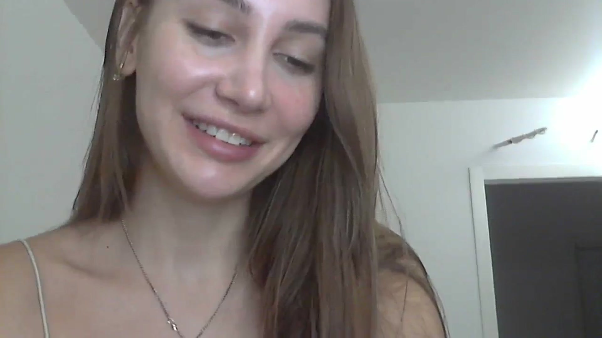 Gallery image thumbnail from HappinessInMe's myfreecams stream on, 10/18/2023, 15:47 image 20 of 20