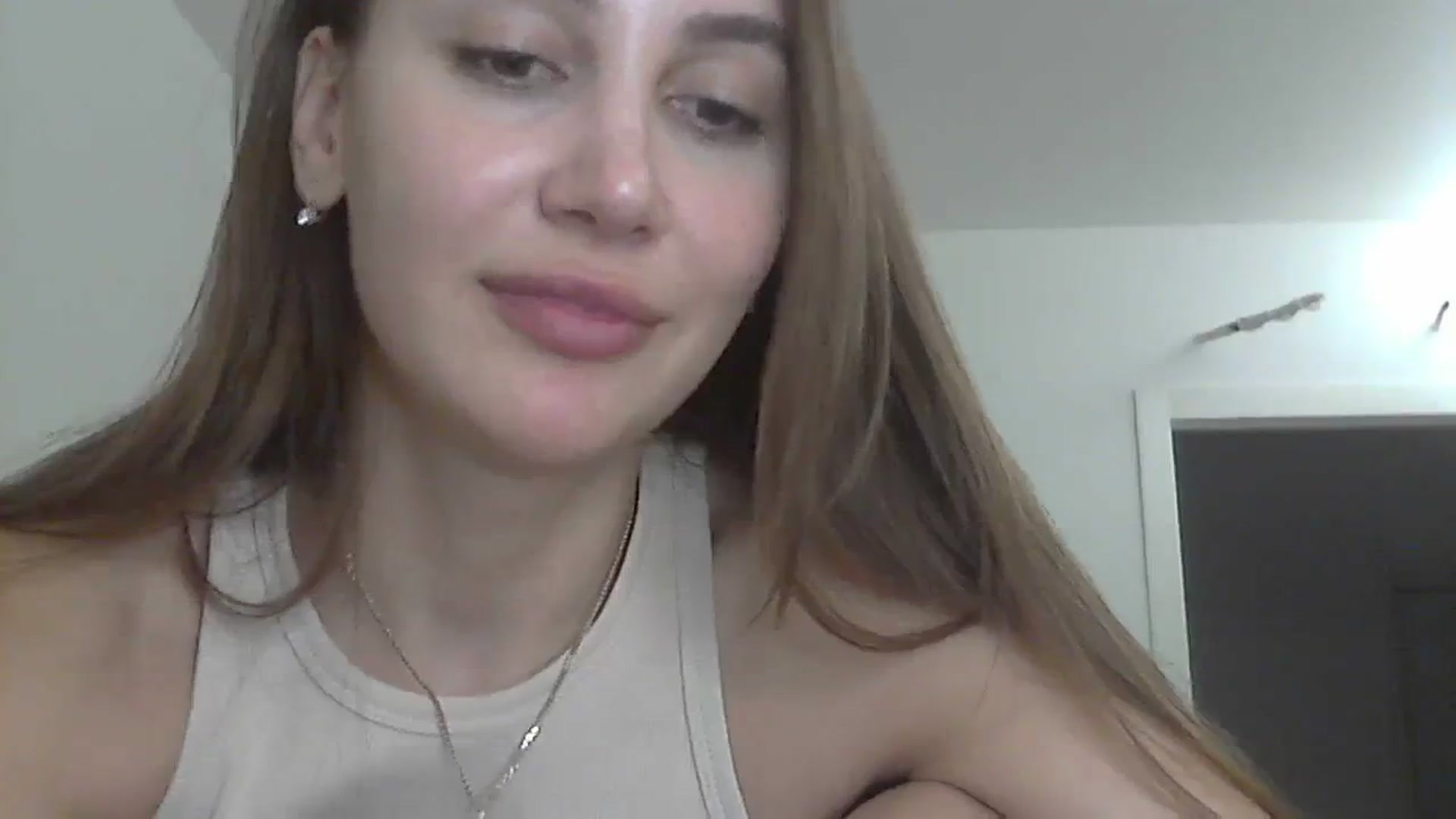 Gallery image thumbnail from HappinessInMe's myfreecams stream on, 10/21/2023, 17:59 image 11 of 20