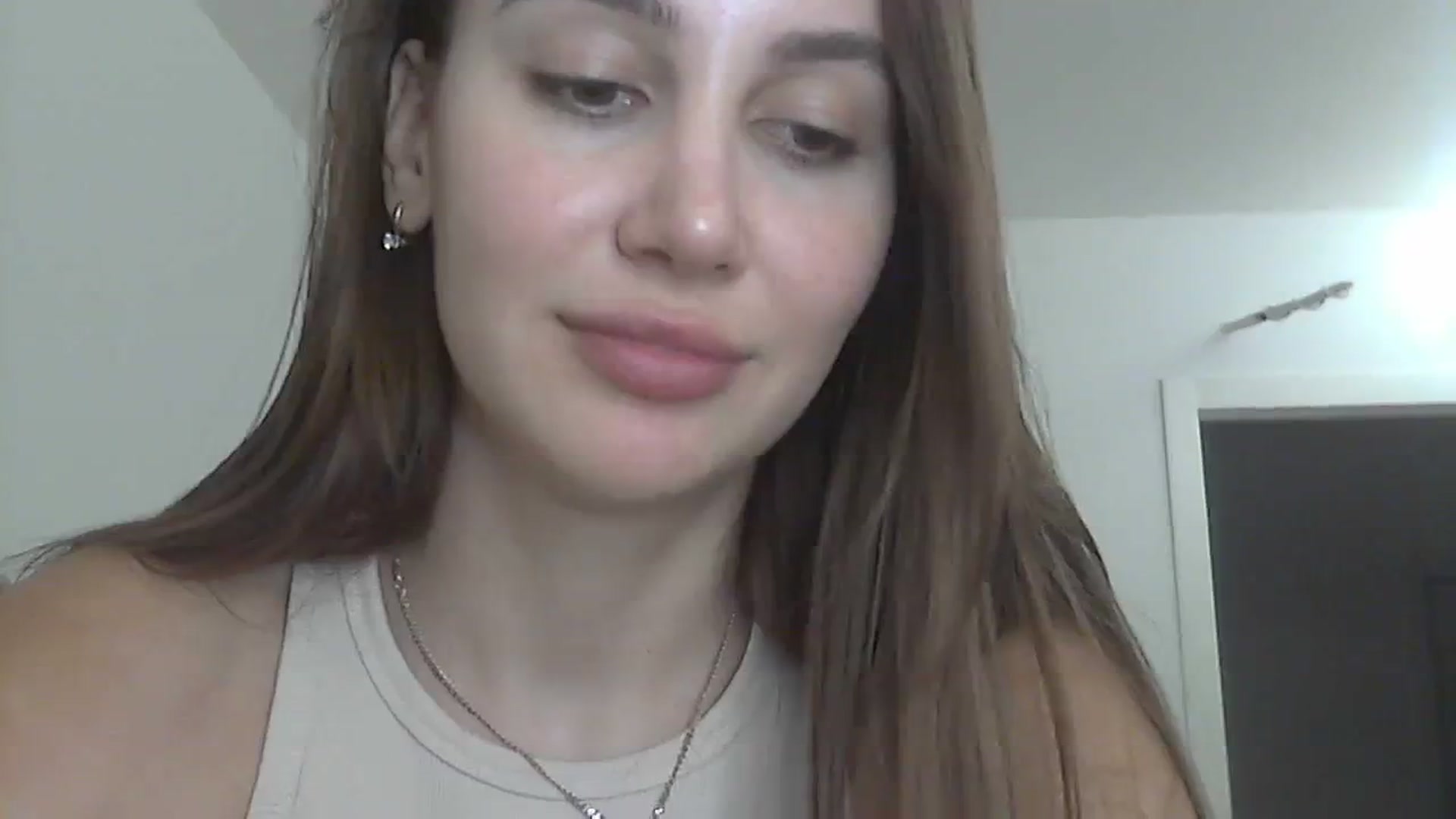 Gallery image thumbnail from HappinessInMe's myfreecams stream on, 10/21/2023, 17:59 image 20 of 20