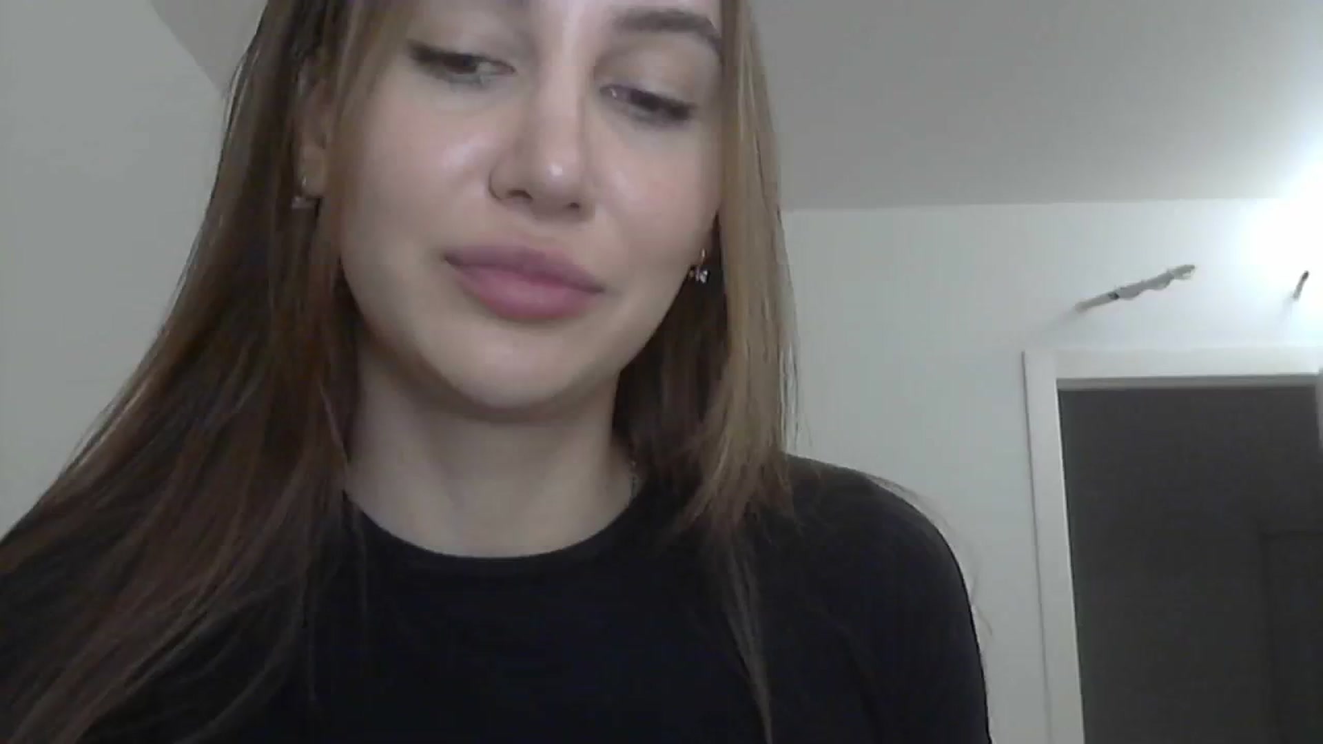 Gallery image thumbnail from HappinessInMe's myfreecams stream on, 11/04/2023, 15:32 image 19 of 20