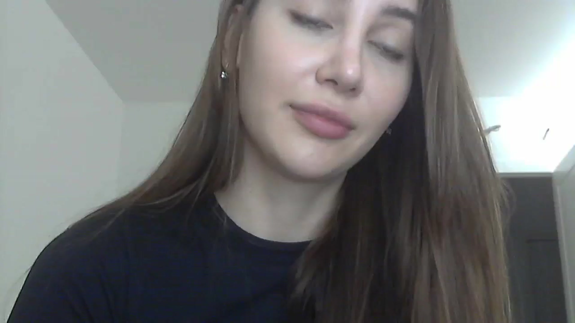 Gallery image thumbnail from HappinessInMe's myfreecams stream on, 11/04/2023, 15:32 image 1 of 20