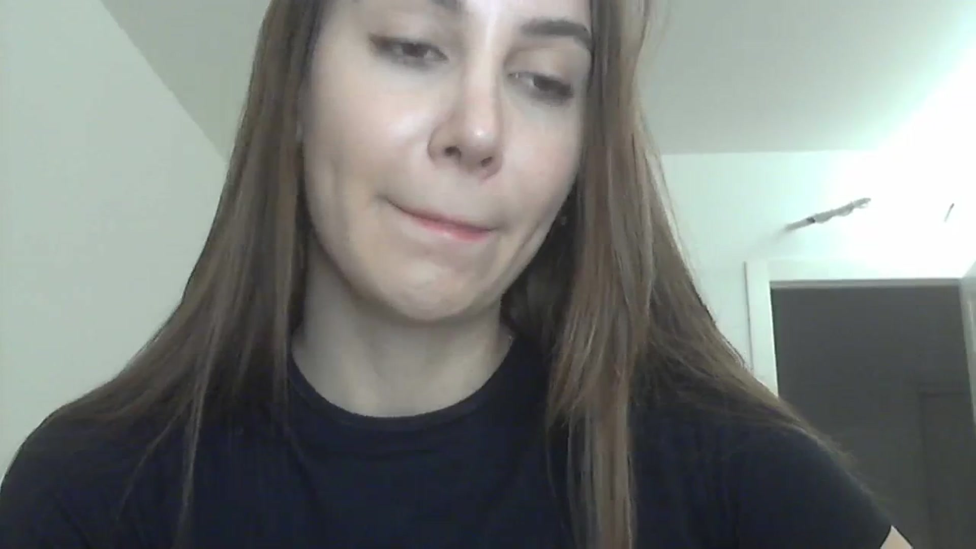 Gallery image thumbnail from HappinessInMe's myfreecams stream on, 11/04/2023, 15:32 image 17 of 20