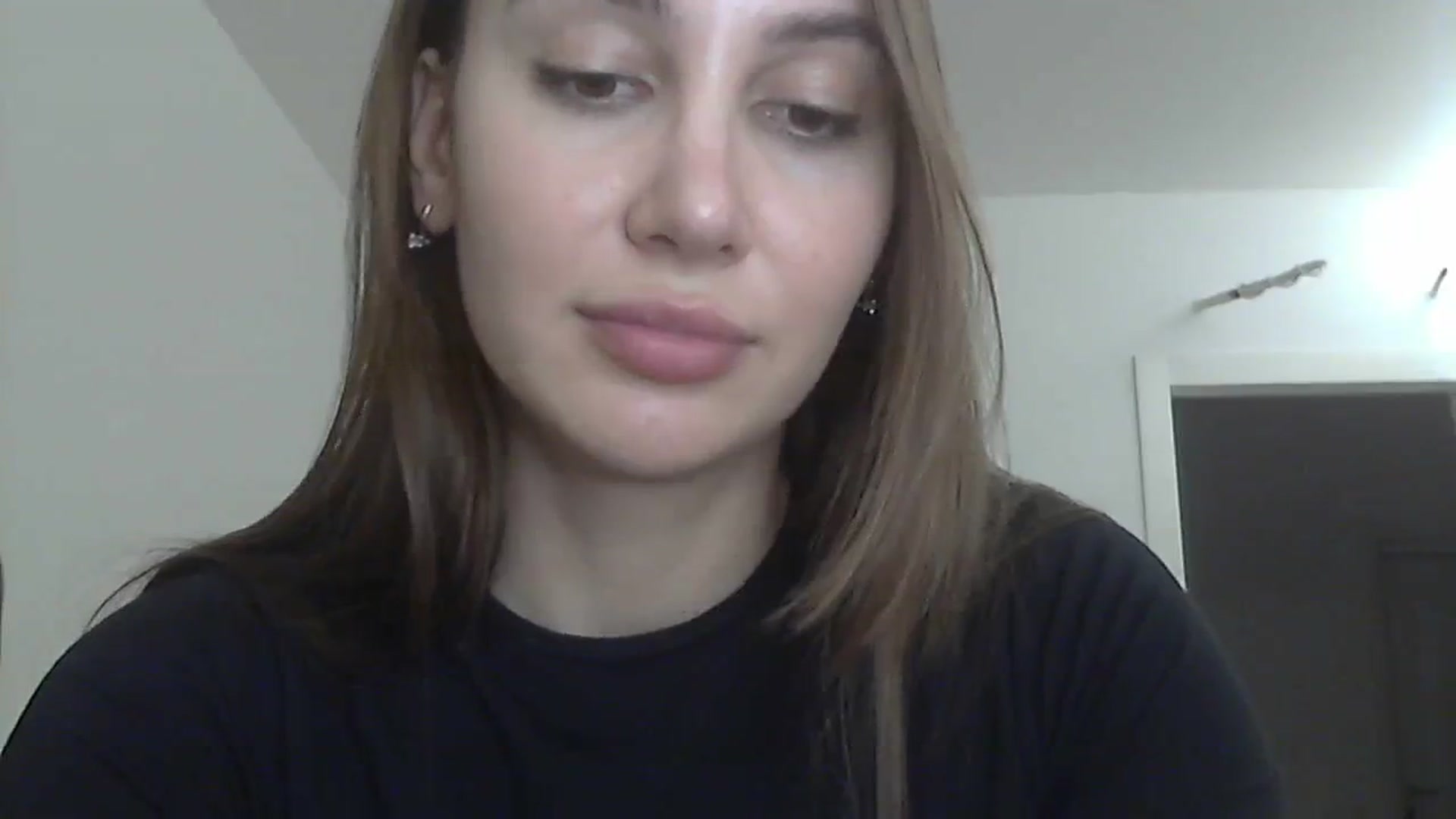 Gallery image thumbnail from HappinessInMe's myfreecams stream on, 11/07/2023, 15:15 image 6 of 20
