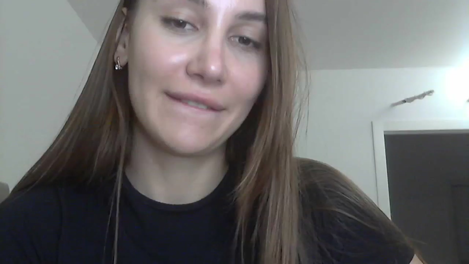 Gallery image thumbnail from HappinessInMe's myfreecams stream on, 11/07/2023, 15:52 image 8 of 20
