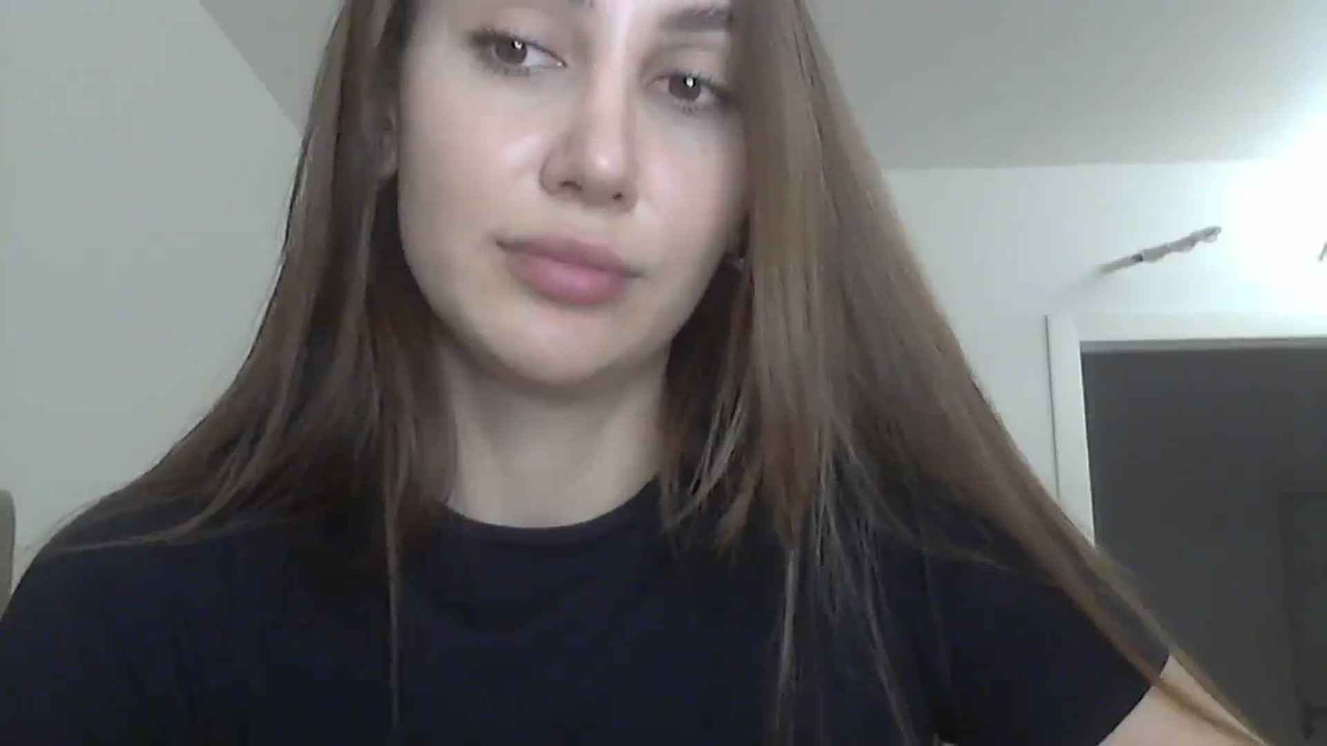 Gallery image thumbnail from HappinessInMe's myfreecams stream on, 11/12/2023, 15:03 image 15 of 20