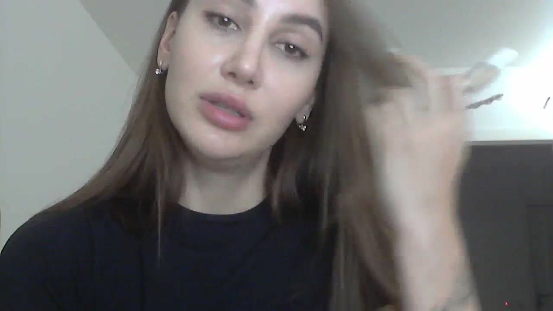 Gallery image thumbnail from HappinessInMe's myfreecams stream on, 11/12/2023, 15:03 image 8 of 20