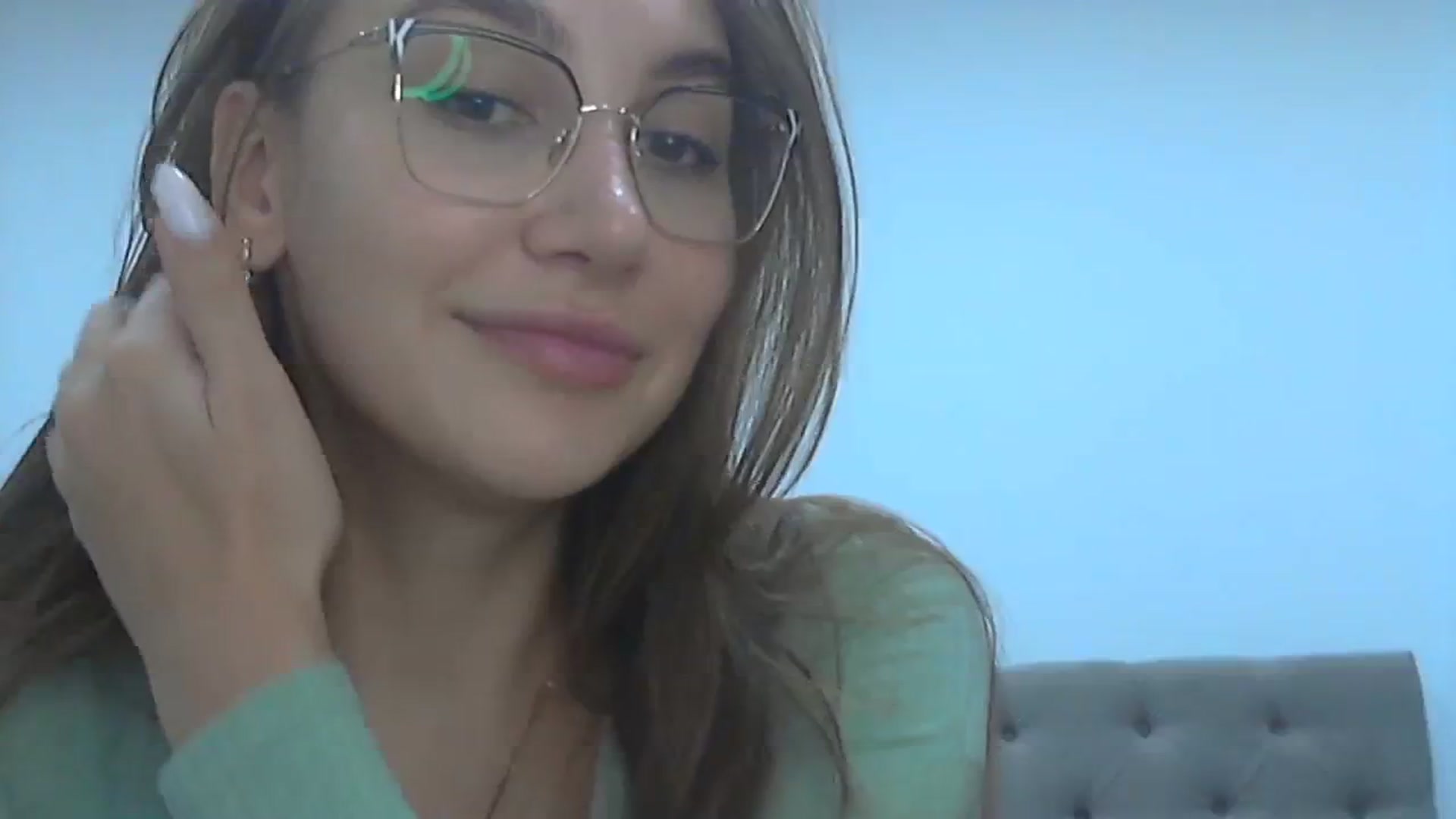 Gallery image thumbnail from HappinessInMe's myfreecams stream on, 11/13/2023, 15:21 image 17 of 20
