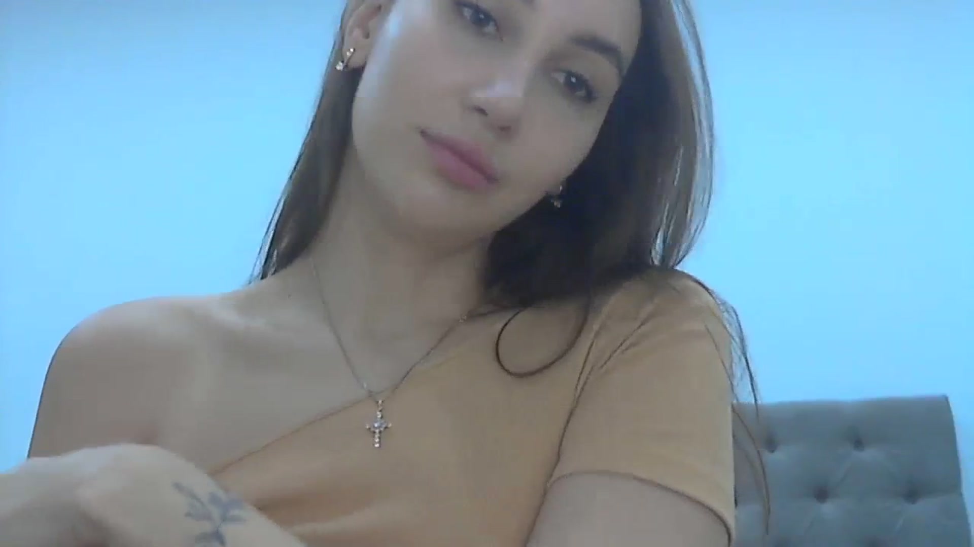 Gallery image thumbnail from HappinessInMe's myfreecams stream on, 11/18/2023, 15:20 image 12 of 20