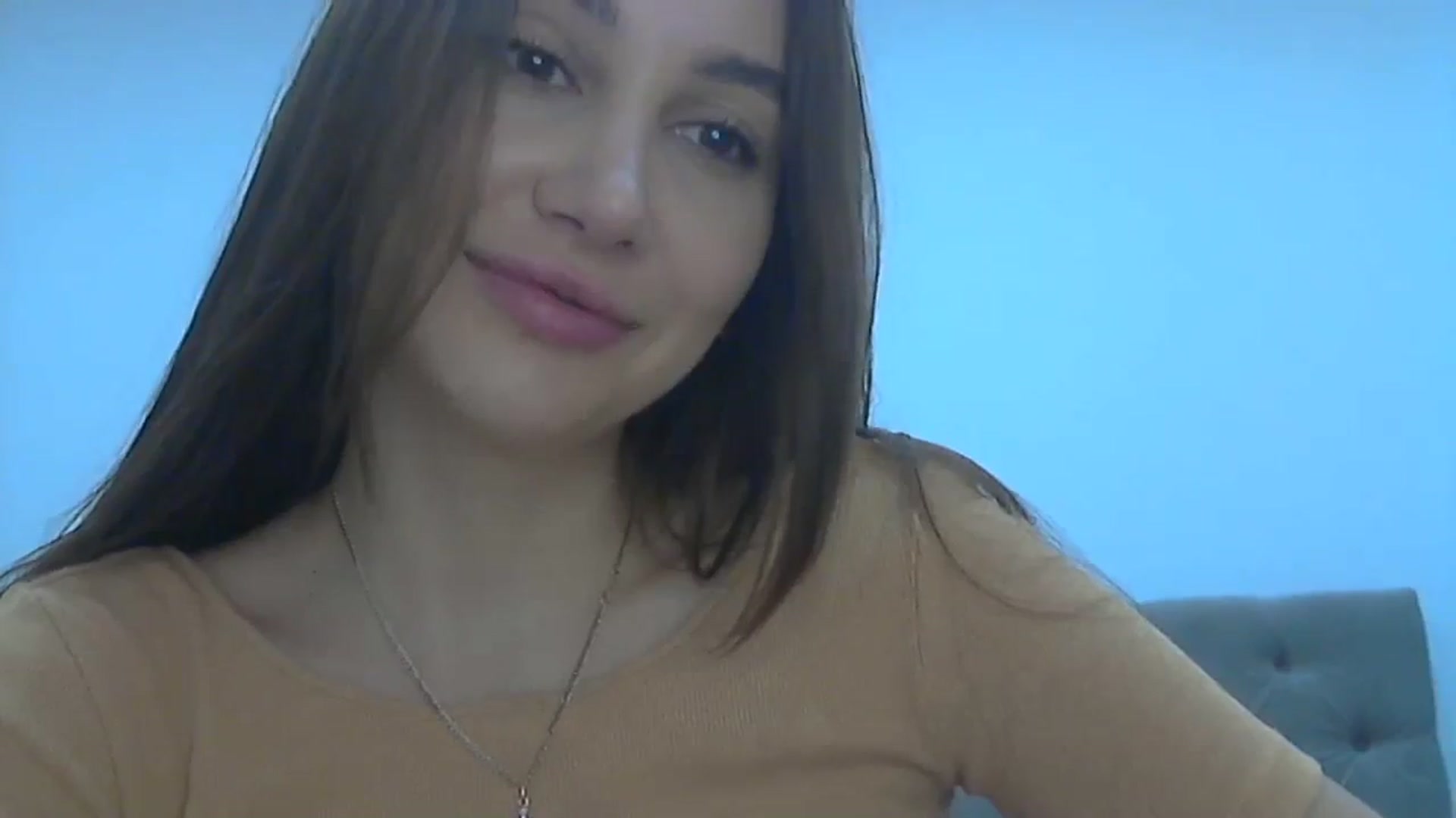Gallery image thumbnail from HappinessInMe's myfreecams stream on, 11/18/2023, 15:20 image 10 of 20