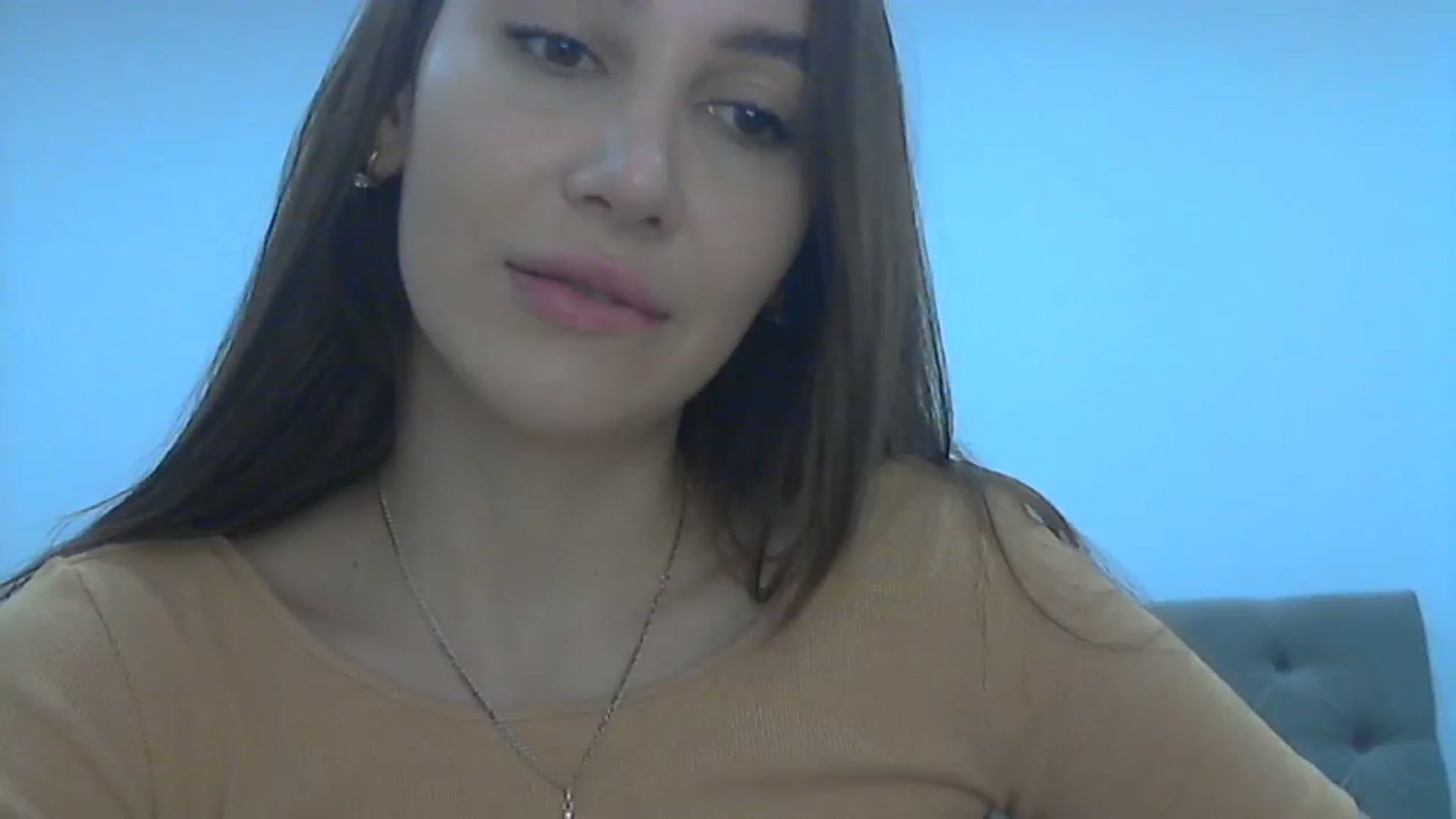 Gallery image thumbnail from HappinessInMe's myfreecams stream on, 11/18/2023, 15:20 image 11 of 20