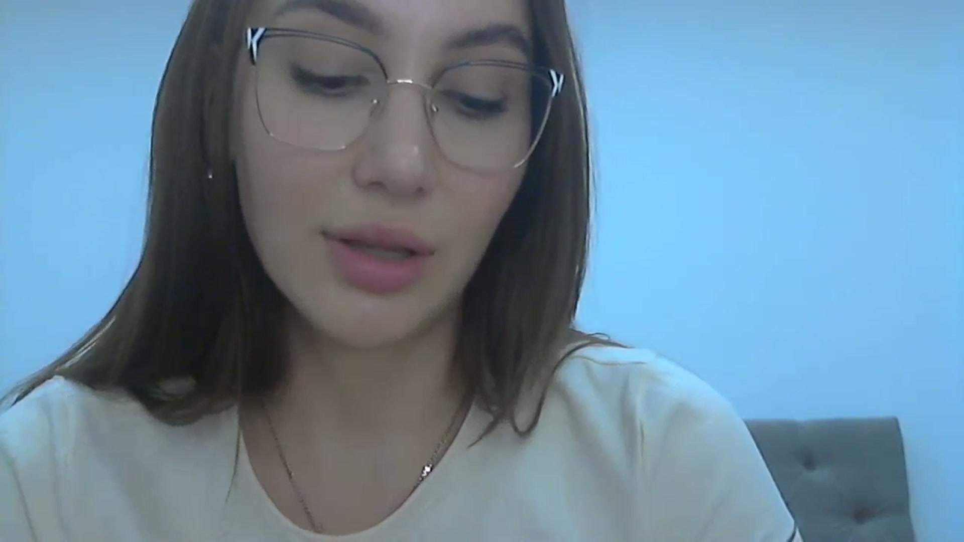 Gallery image thumbnail from HappinessInMe's myfreecams stream on, 11/19/2023, 16:27 image 9 of 20