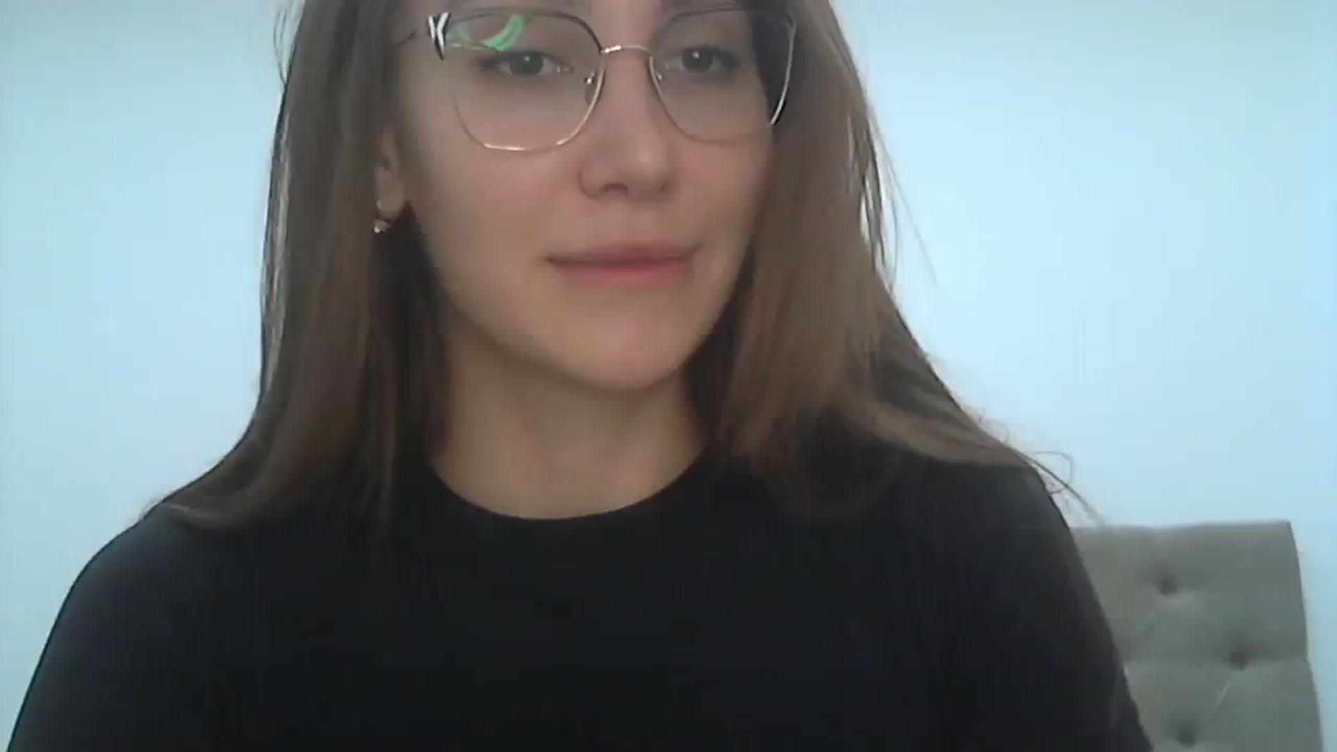 Gallery image thumbnail from HappinessInMe's myfreecams stream on, 11/25/2023, 16:11 image 16 of 20
