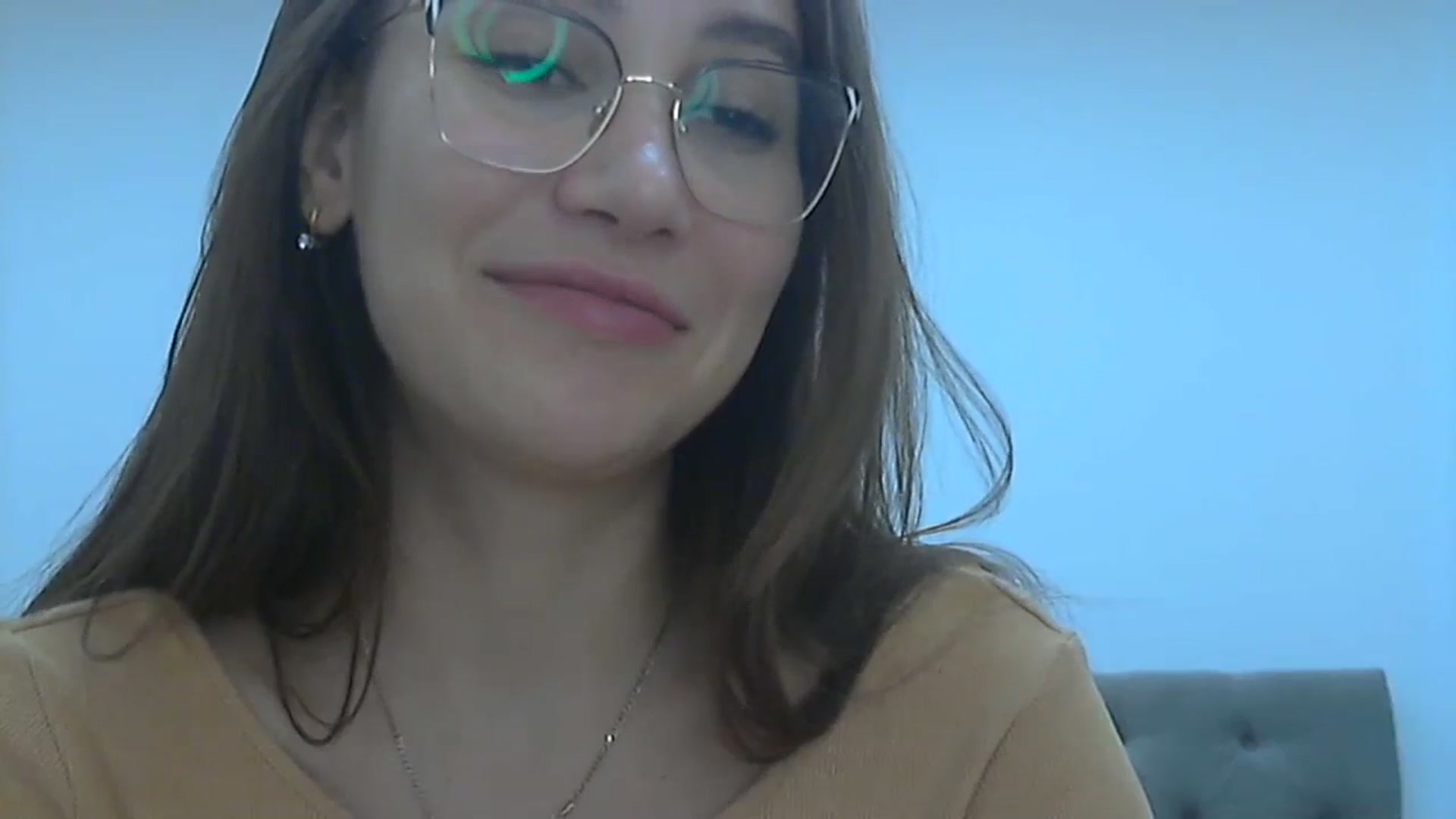 Gallery image thumbnail from HappinessInMe's myfreecams stream on, 11/26/2023, 15:28 image 11 of 20