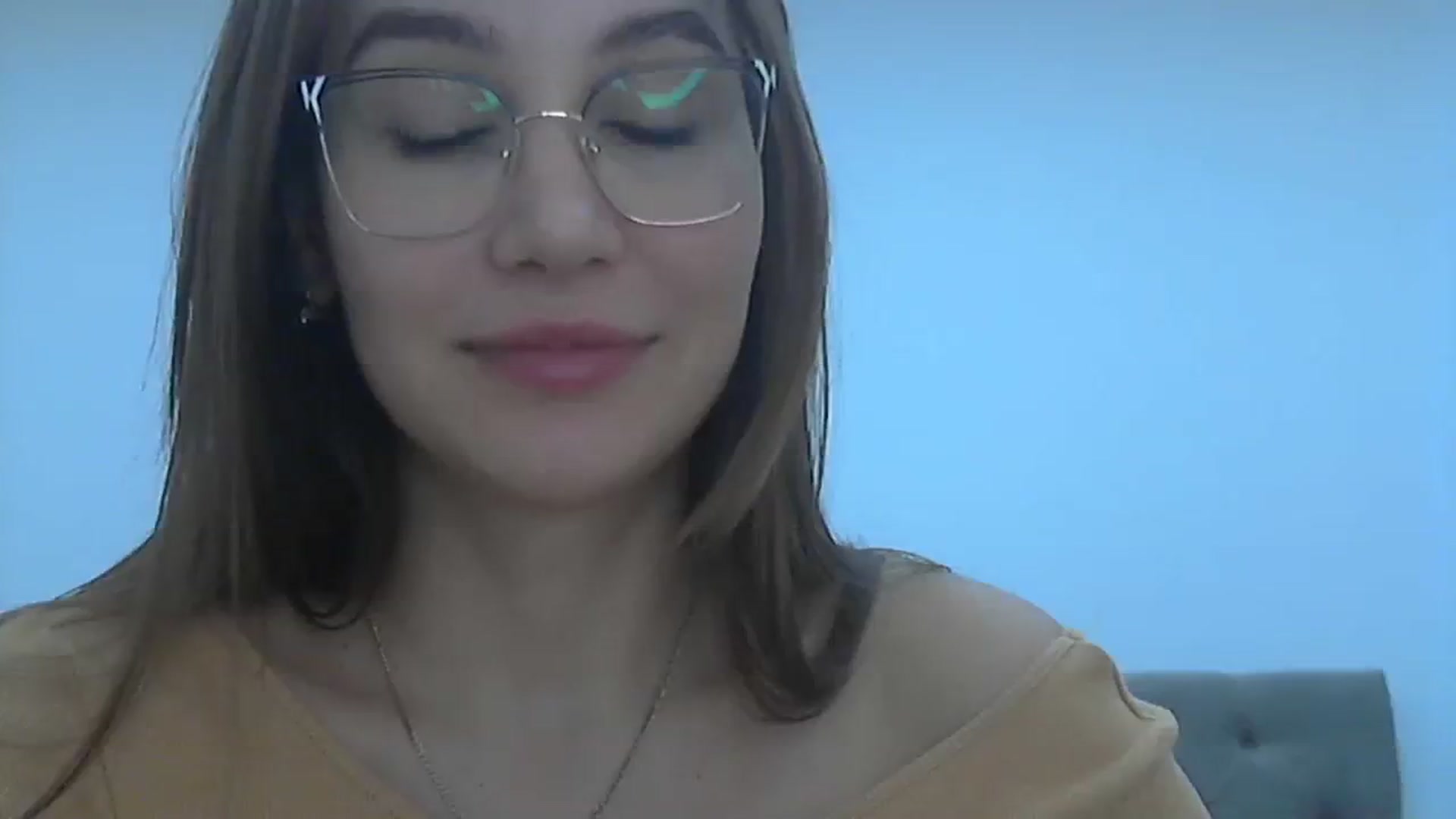 Gallery image thumbnail from HappinessInMe's myfreecams stream on, 11/26/2023, 15:28 image 8 of 20