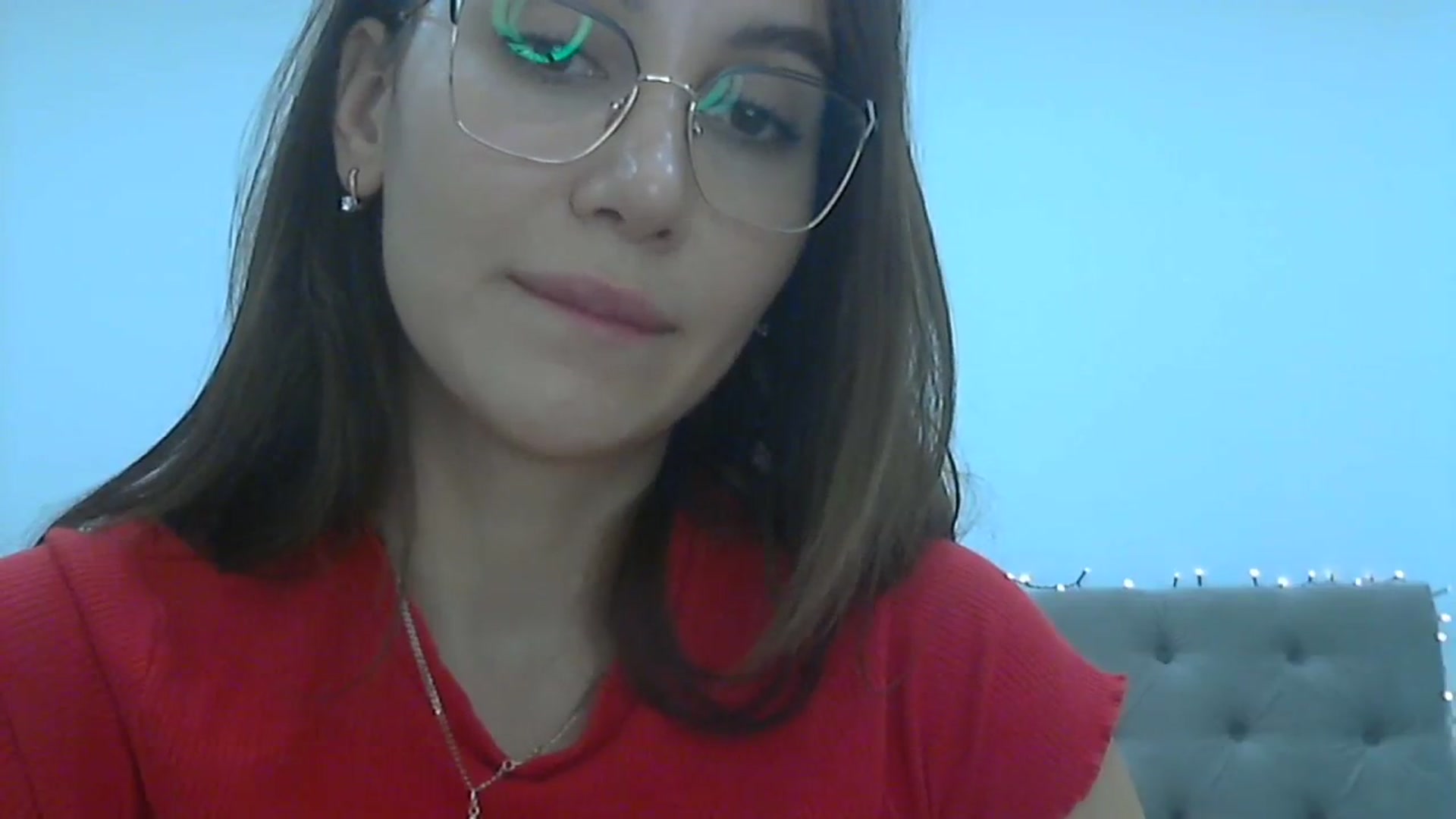 Gallery image thumbnail from HappinessInMe's myfreecams stream on, 12/02/2023, 15:30 image 15 of 20