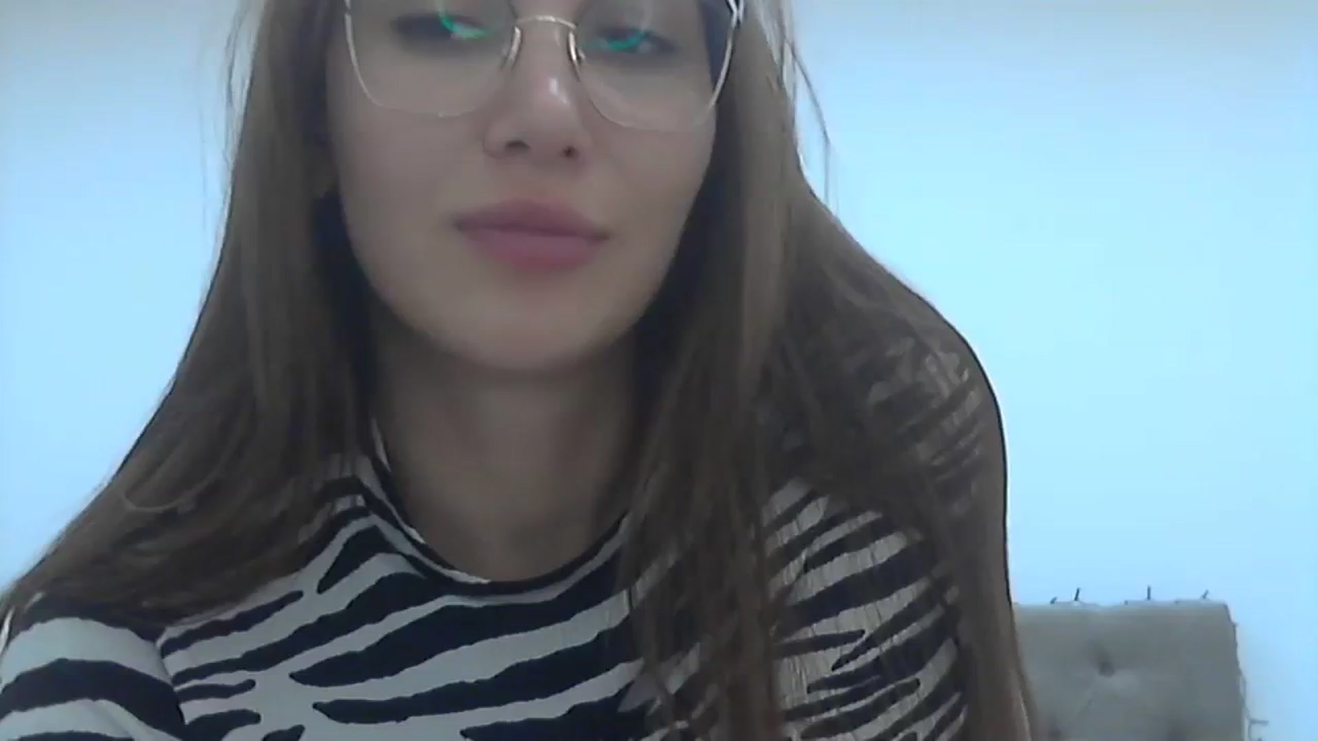 Gallery image thumbnail from HappinessInMe's myfreecams stream on, 12/04/2023, 14:49 image 12 of 20