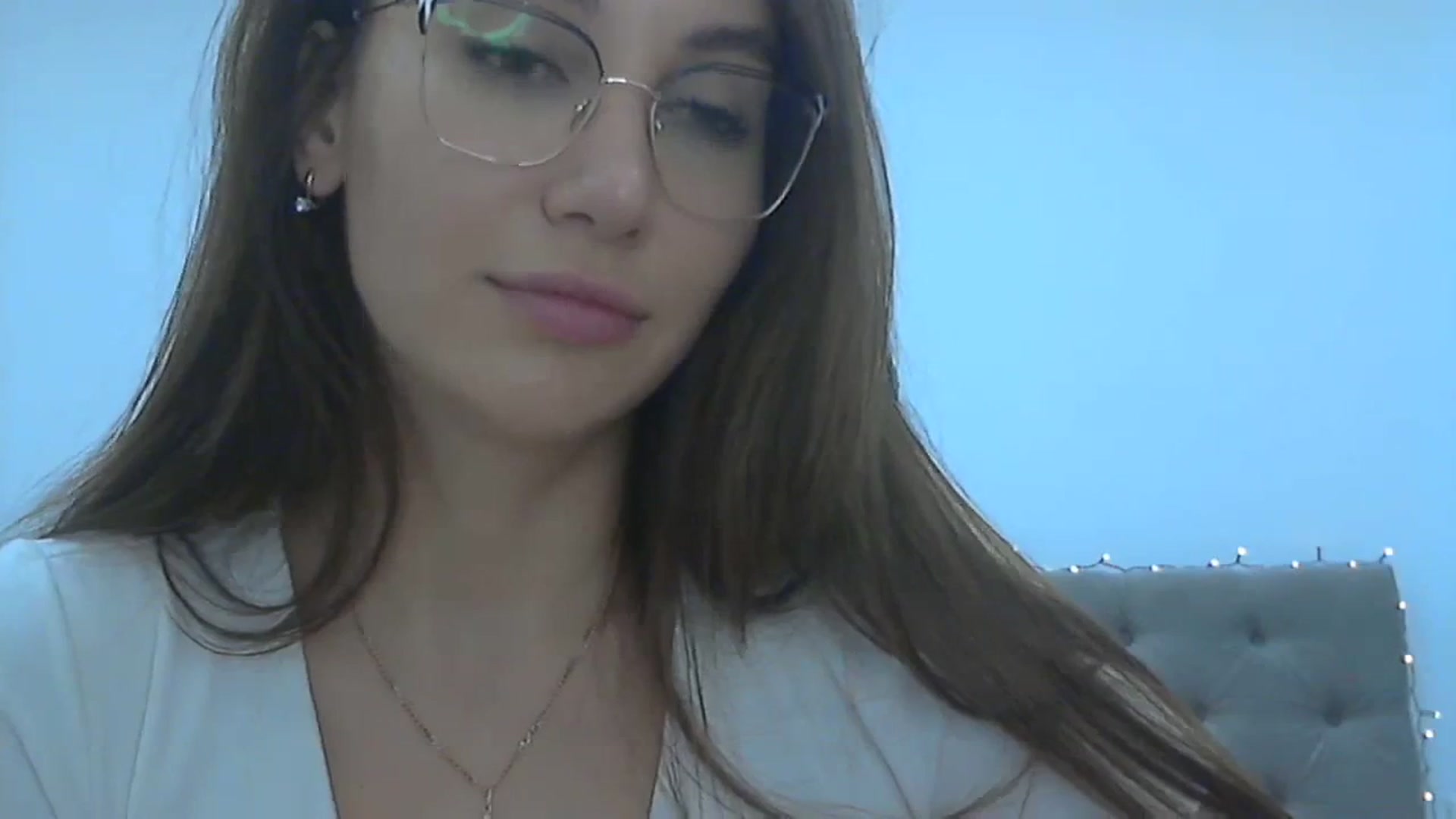 Gallery image thumbnail from HappinessInMe's myfreecams stream on, 12/05/2023, 15:46 image 16 of 20