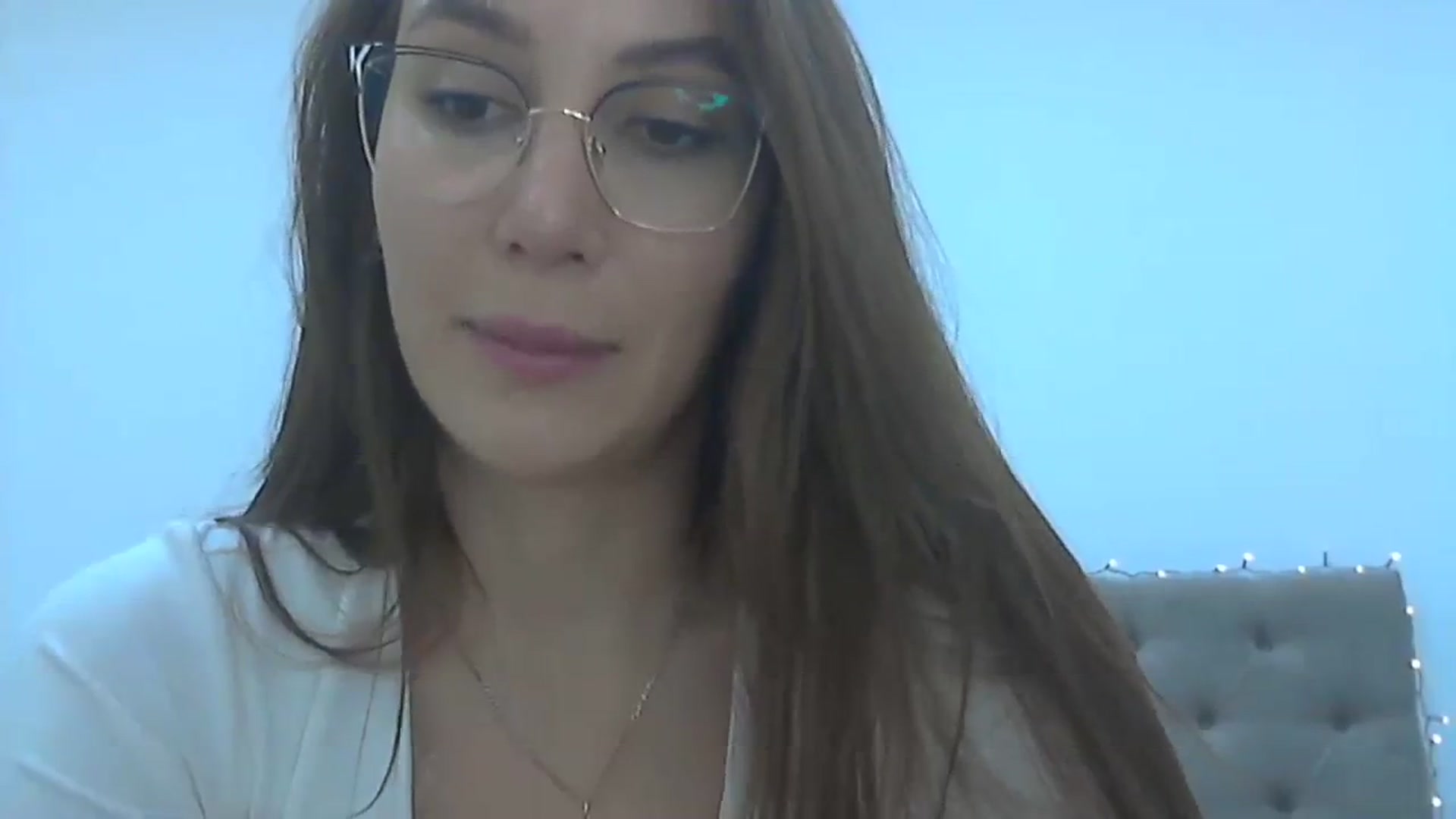 Gallery image thumbnail from HappinessInMe's myfreecams stream on, 12/05/2023, 15:46 image 5 of 20