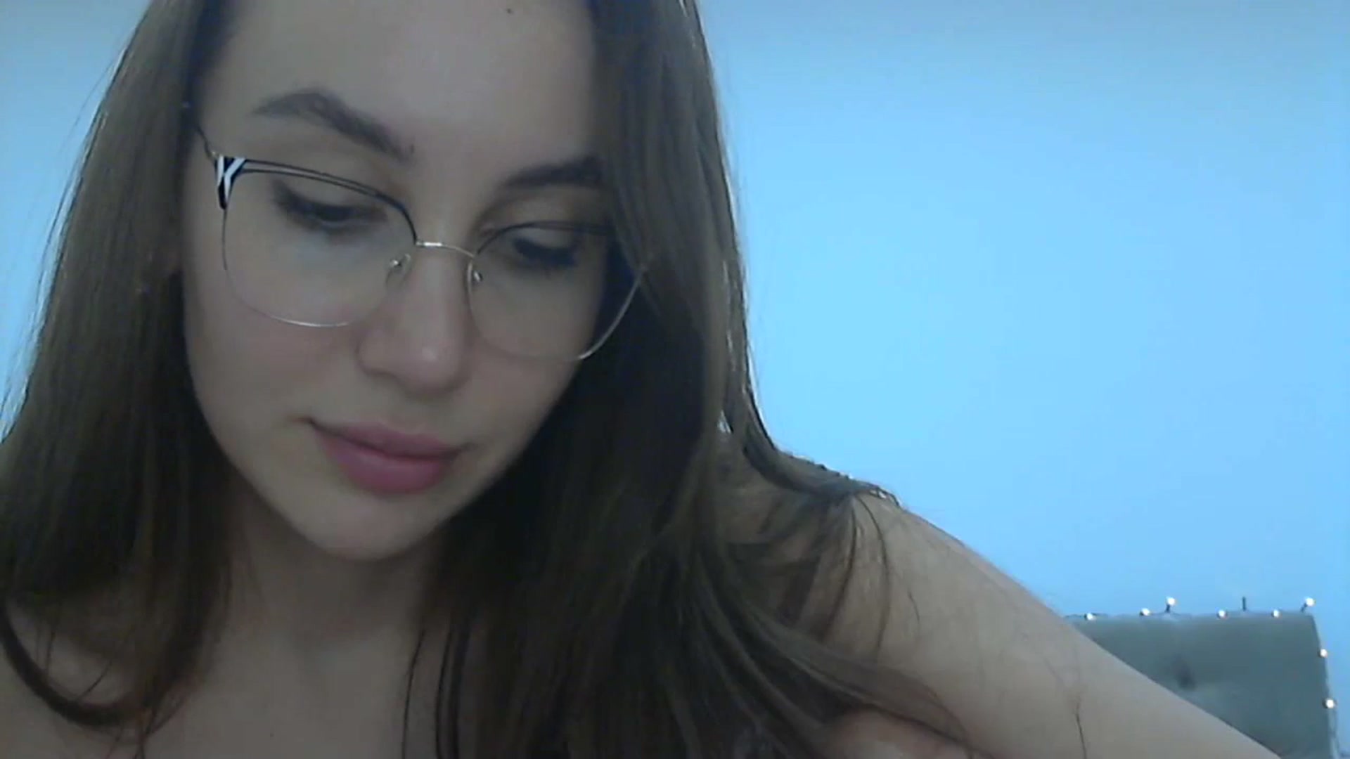 Gallery image thumbnail from HappinessInMe's myfreecams stream on, 12/06/2023, 15:16 image 14 of 20