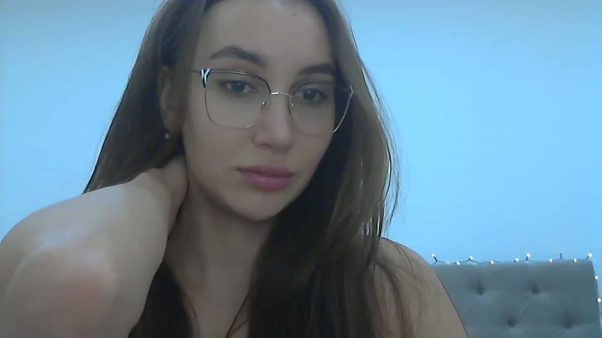 Gallery image thumbnail from HappinessInMe's myfreecams stream on, 12/06/2023, 15:16 image 6 of 20