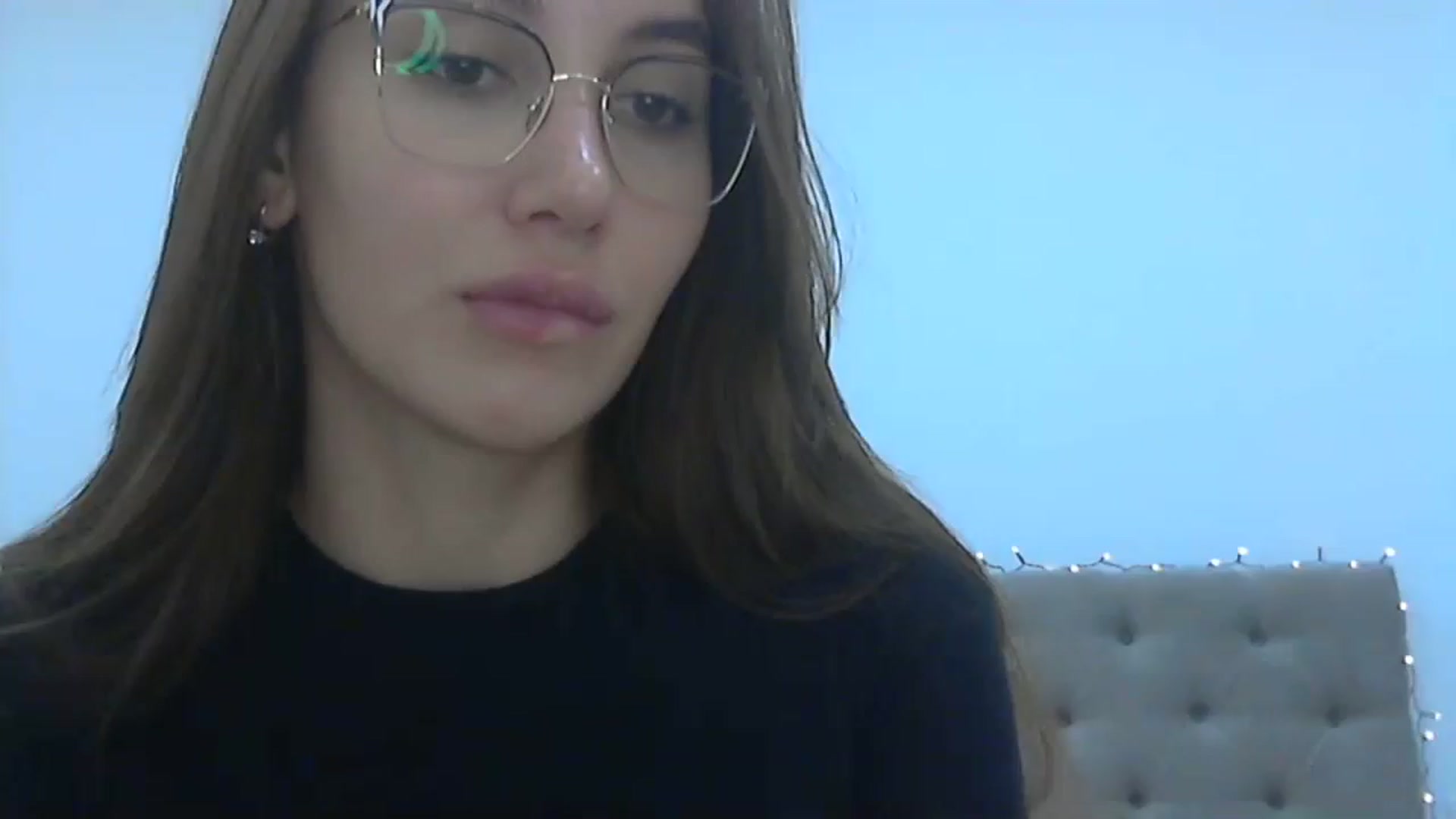 Gallery image thumbnail from HappinessInMe's myfreecams stream on, 12/06/2023, 15:16 image 1 of 20