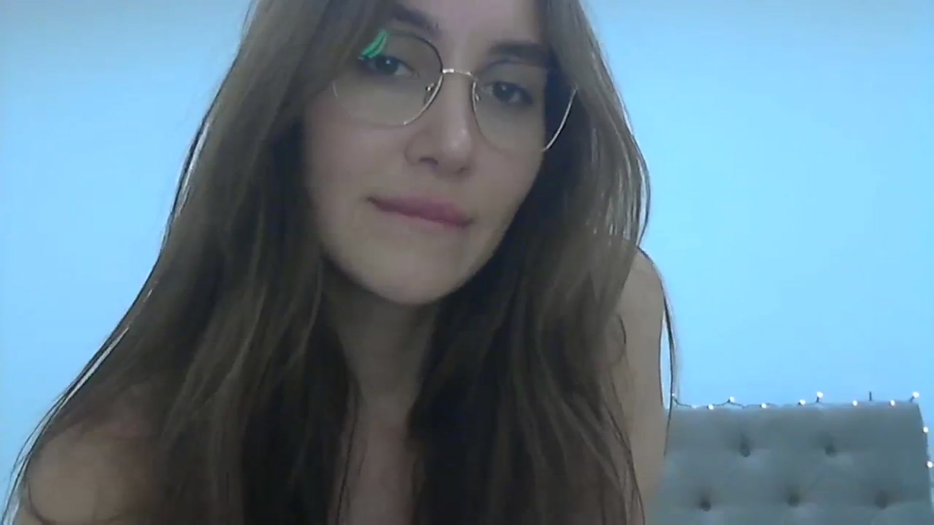 Gallery image thumbnail from HappinessInMe's myfreecams stream on, 12/06/2023, 15:16 image 5 of 20