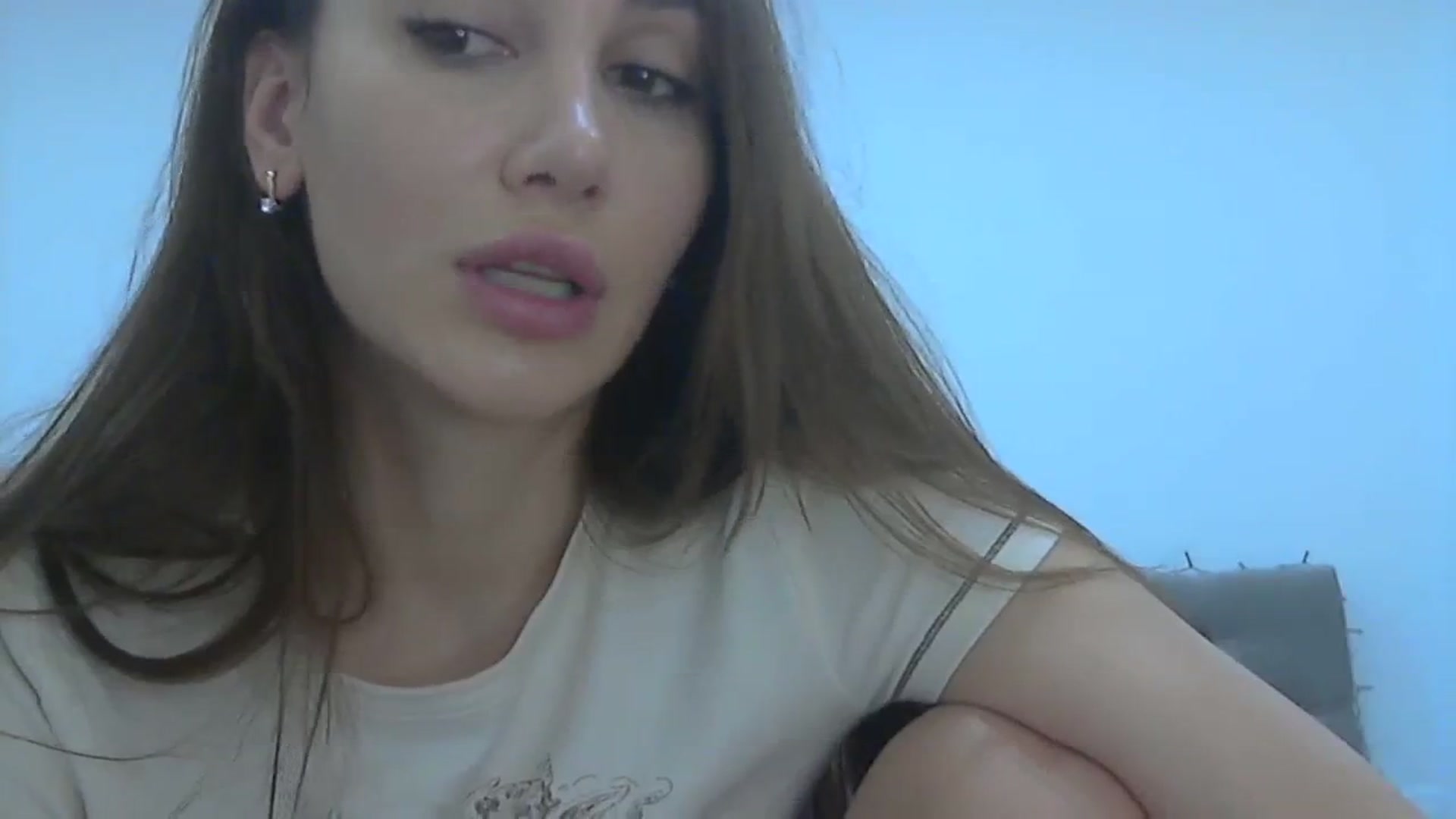 Gallery image thumbnail from HappinessInMe's myfreecams stream on, 12/26/2023, 15:29 image 15 of 20