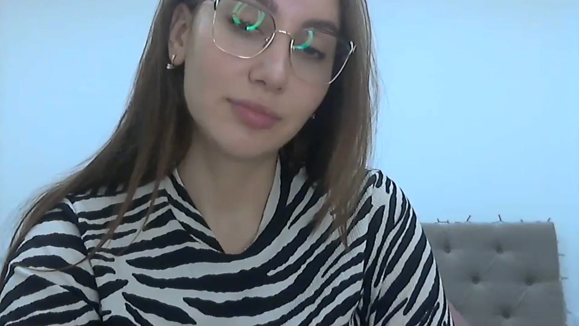 Gallery image thumbnail from HappinessInMe's myfreecams stream on, 01/07/2024, 15:42 image 16 of 20