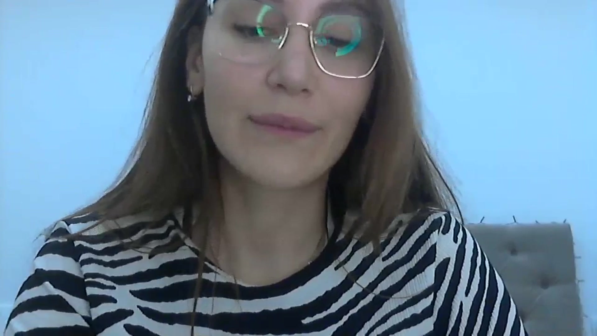 Gallery image thumbnail from HappinessInMe's myfreecams stream on, 01/07/2024, 15:42 image 11 of 20