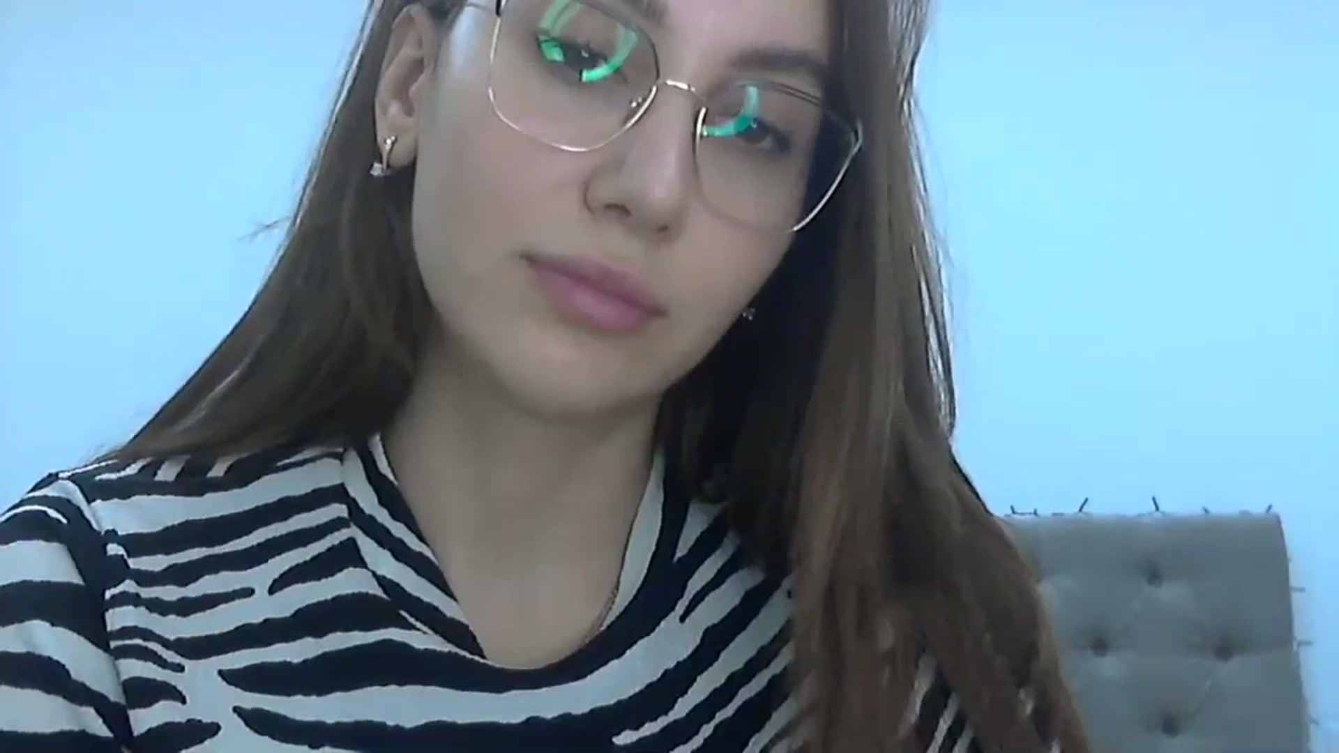 Gallery image thumbnail from HappinessInMe's myfreecams stream on, 01/07/2024, 15:42 image 17 of 20