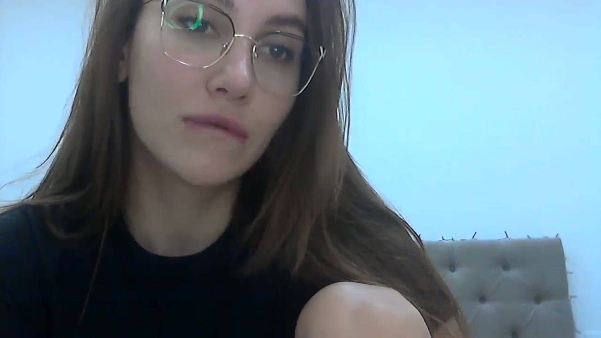 Gallery image thumbnail from HappinessInMe's myfreecams stream on, 01/08/2024, 15:01 image 19 of 20
