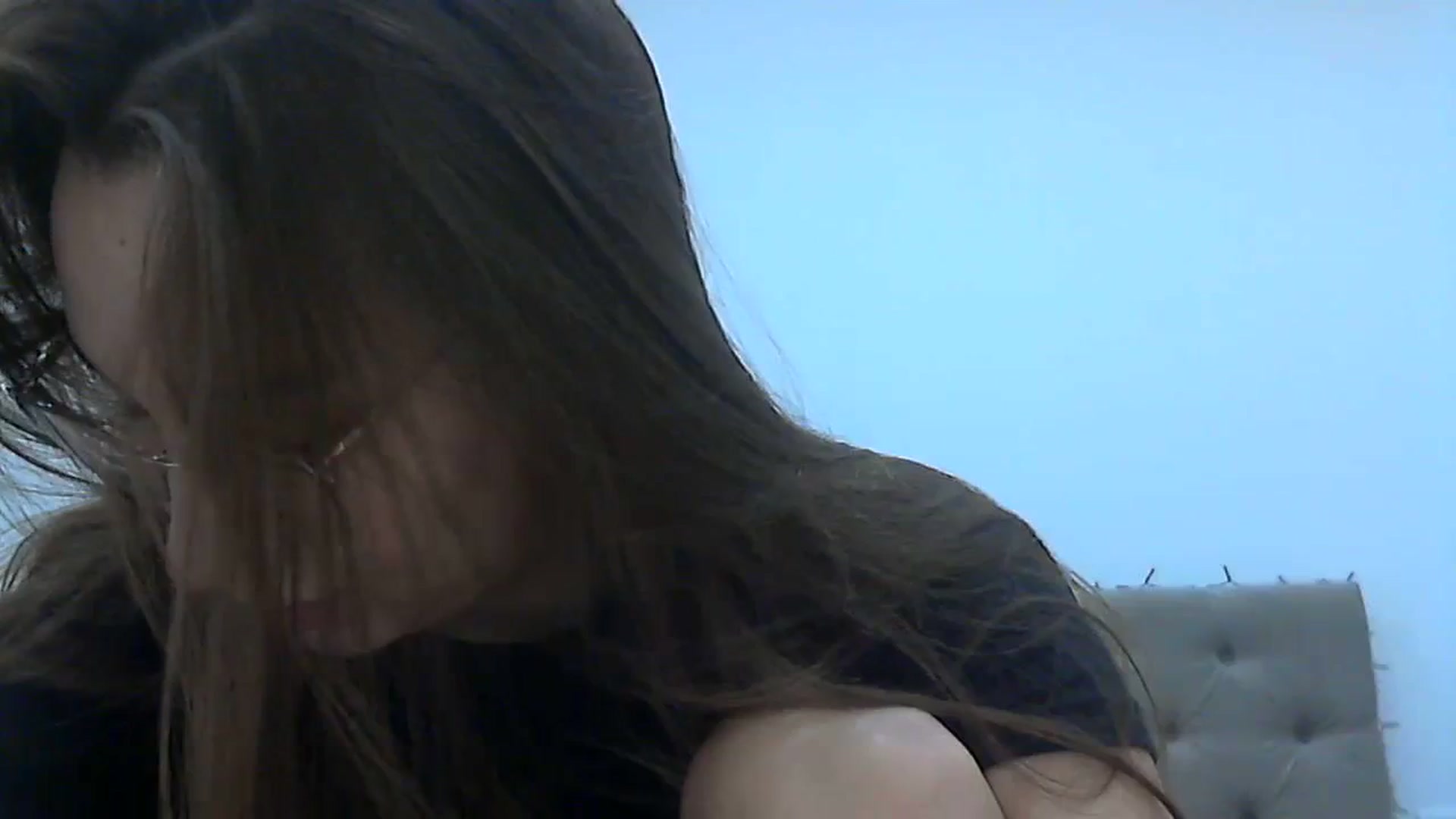Gallery image thumbnail from HappinessInMe's myfreecams stream on, 01/08/2024, 15:01 image 15 of 20
