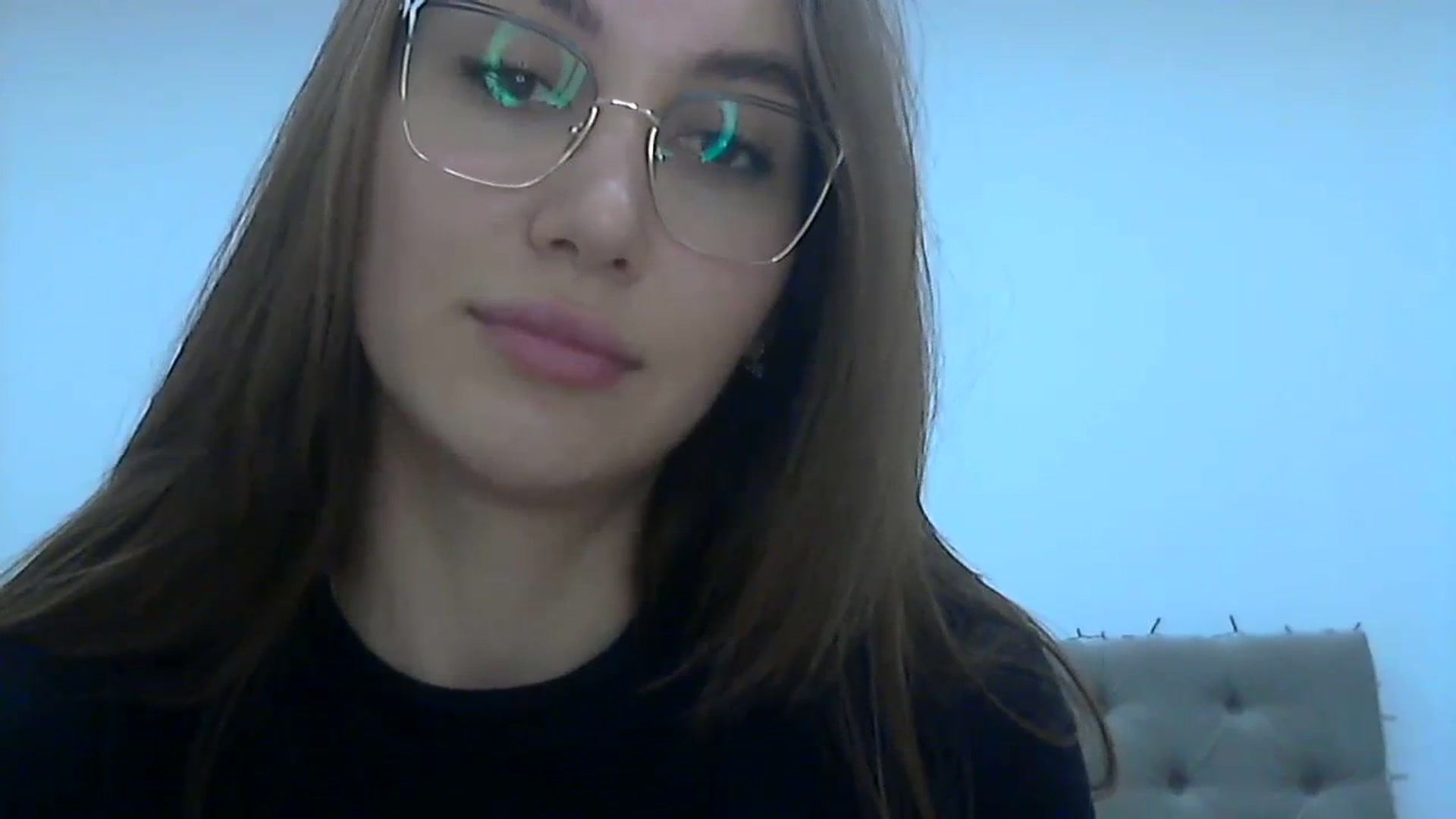 Gallery image thumbnail from HappinessInMe's myfreecams stream on, 01/08/2024, 15:01 image 10 of 20